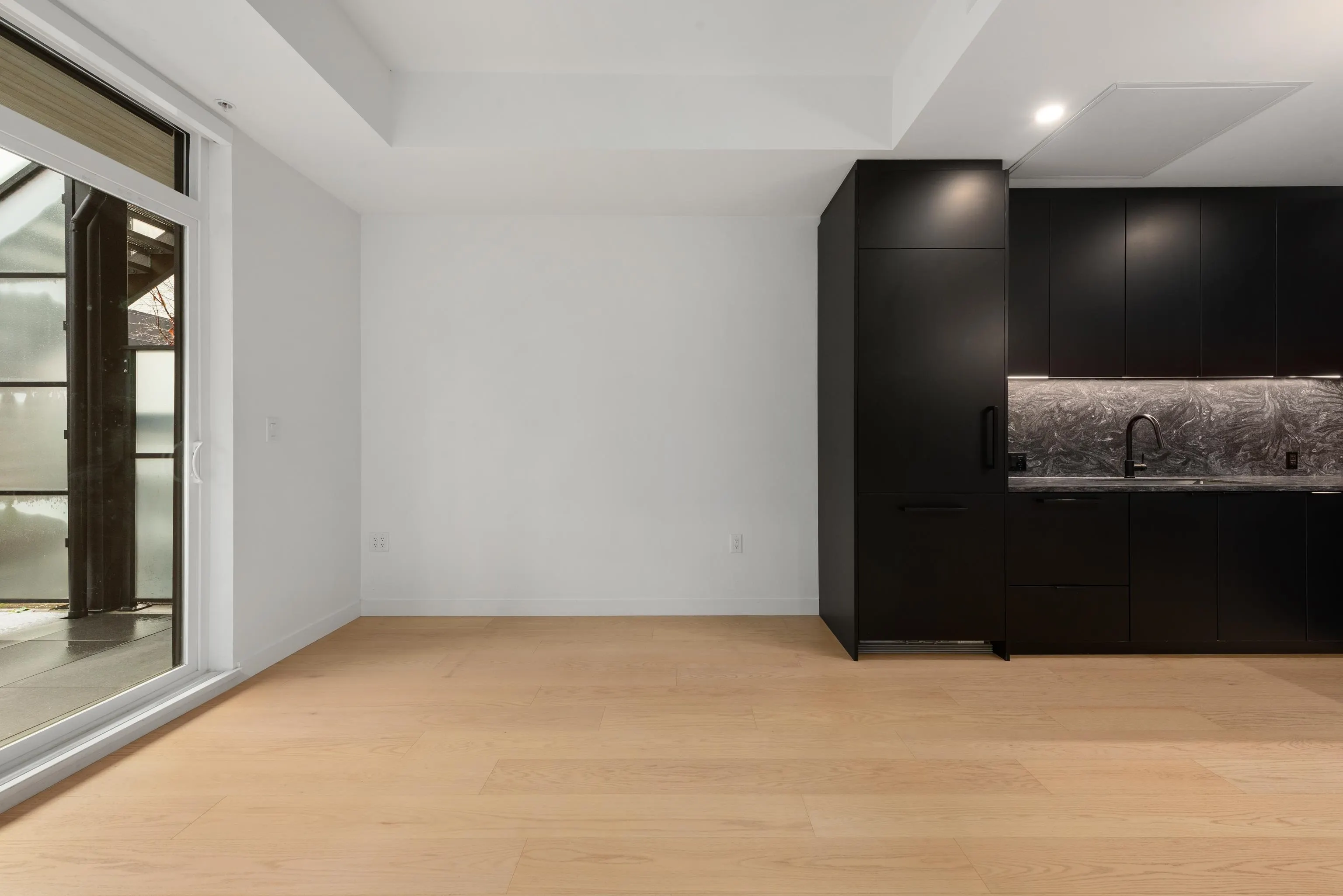 650 E 2nd Street #122