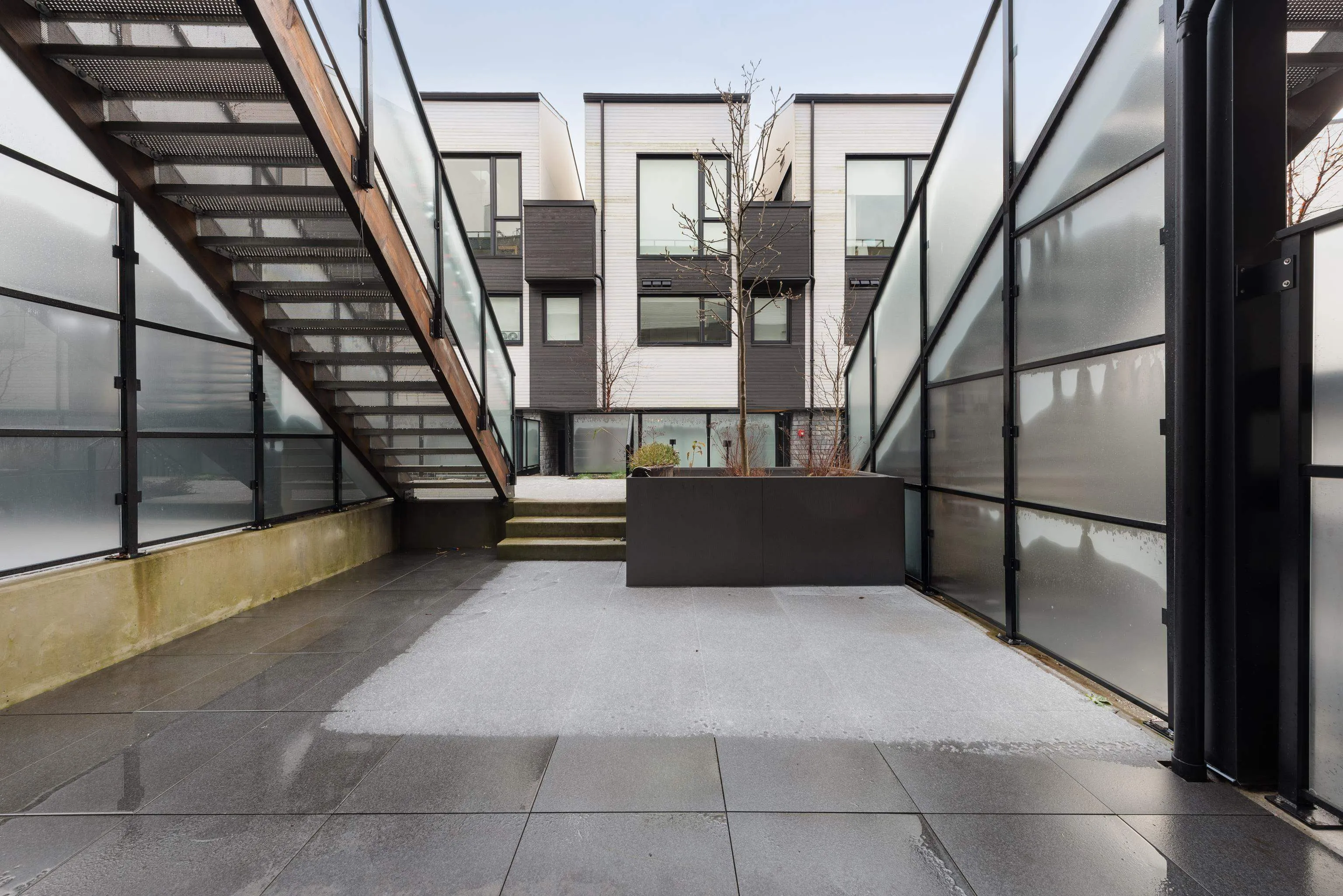 650 E 2nd Street #122