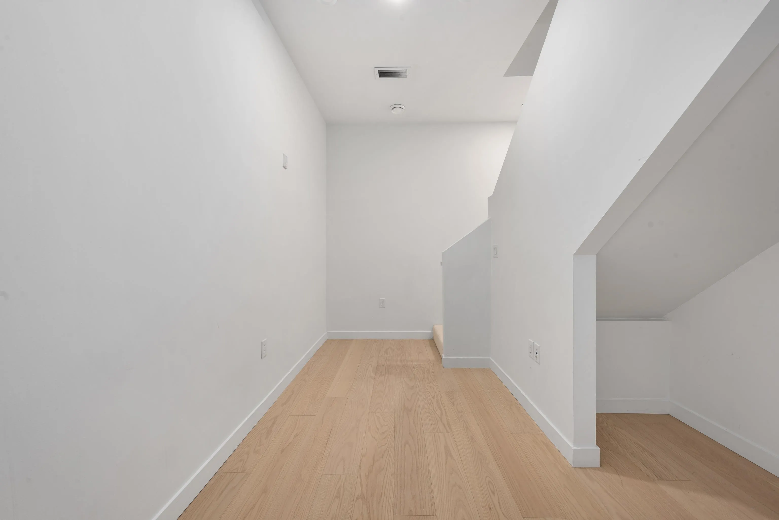 650 E 2nd Street #122
