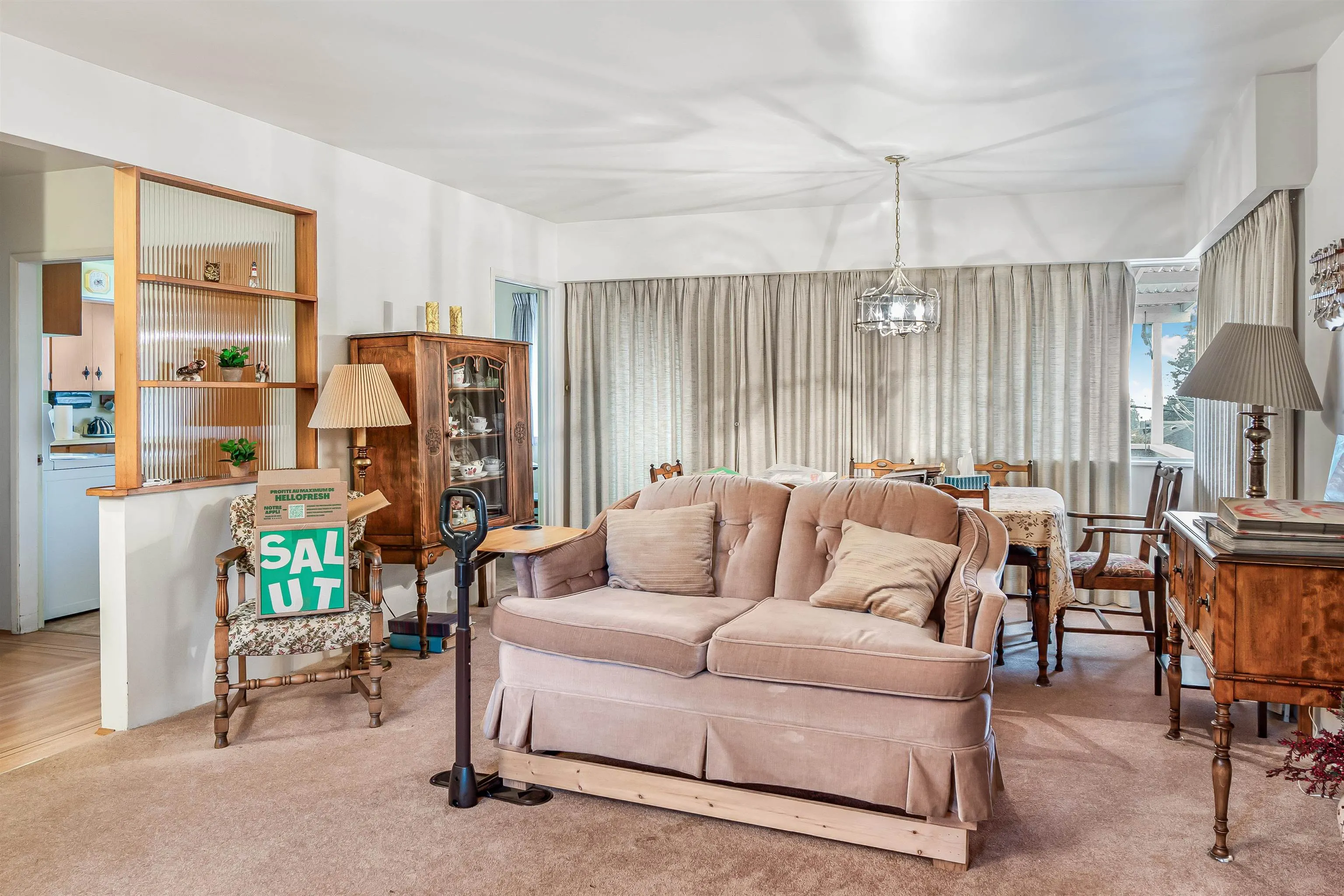 335 W 28th Street