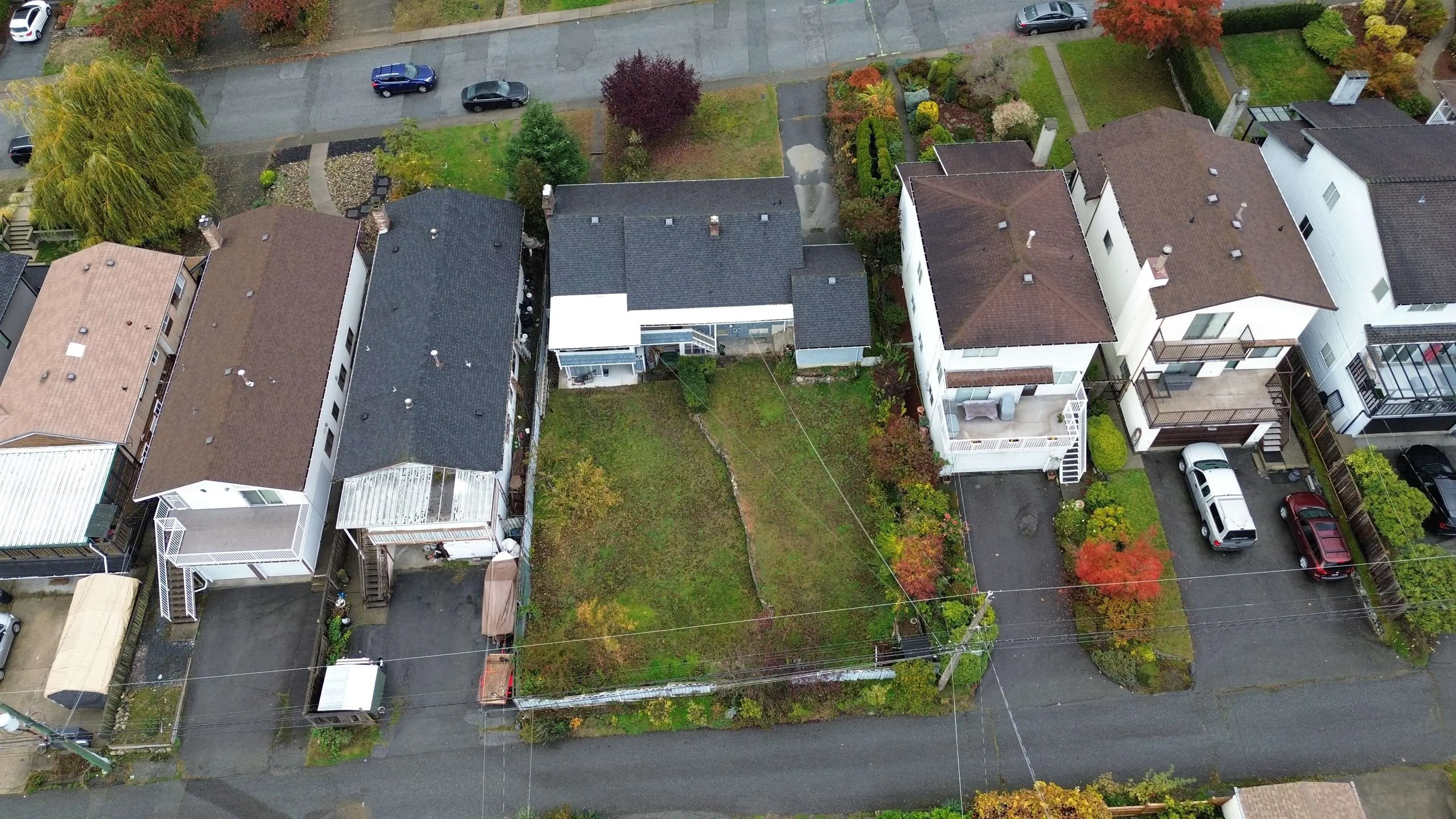 335 W 28th Street