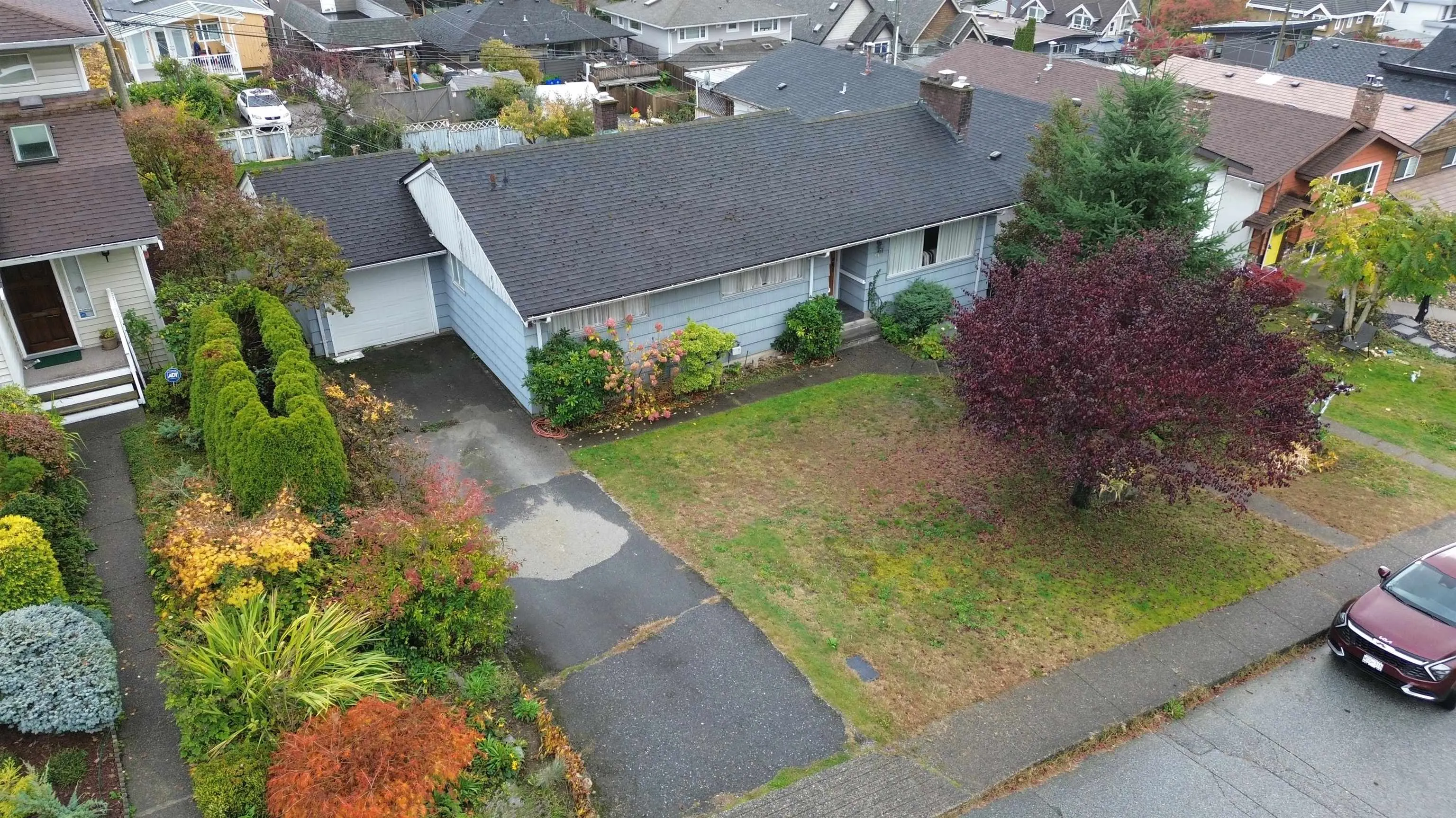 335 W 28th Street