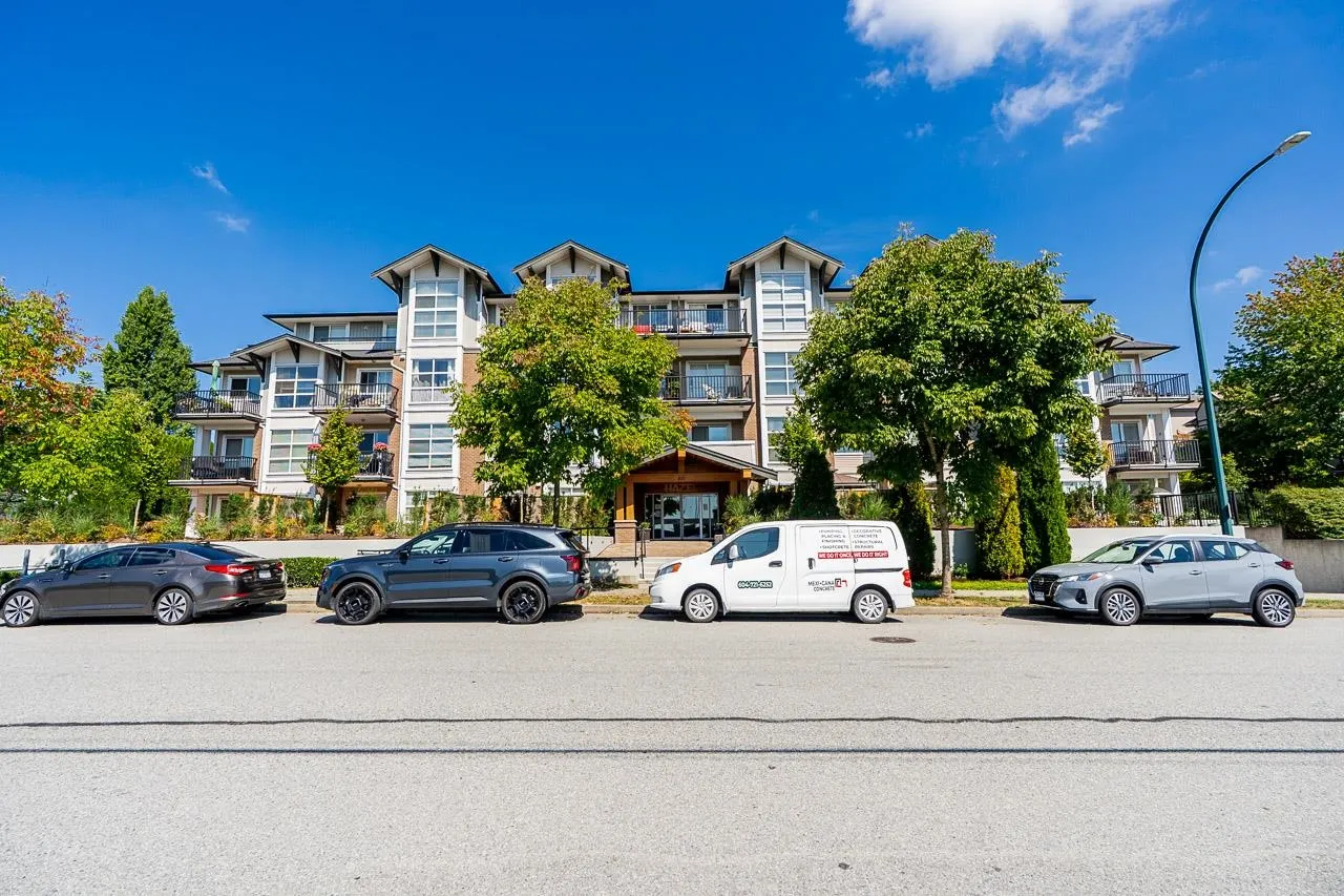 827 Roderick Avenue #210