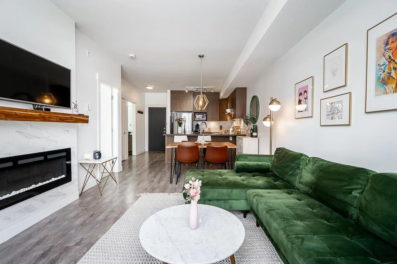 827 Roderick Avenue #210