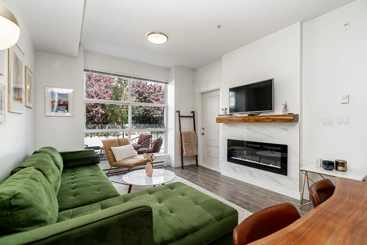 827 Roderick Avenue #210
