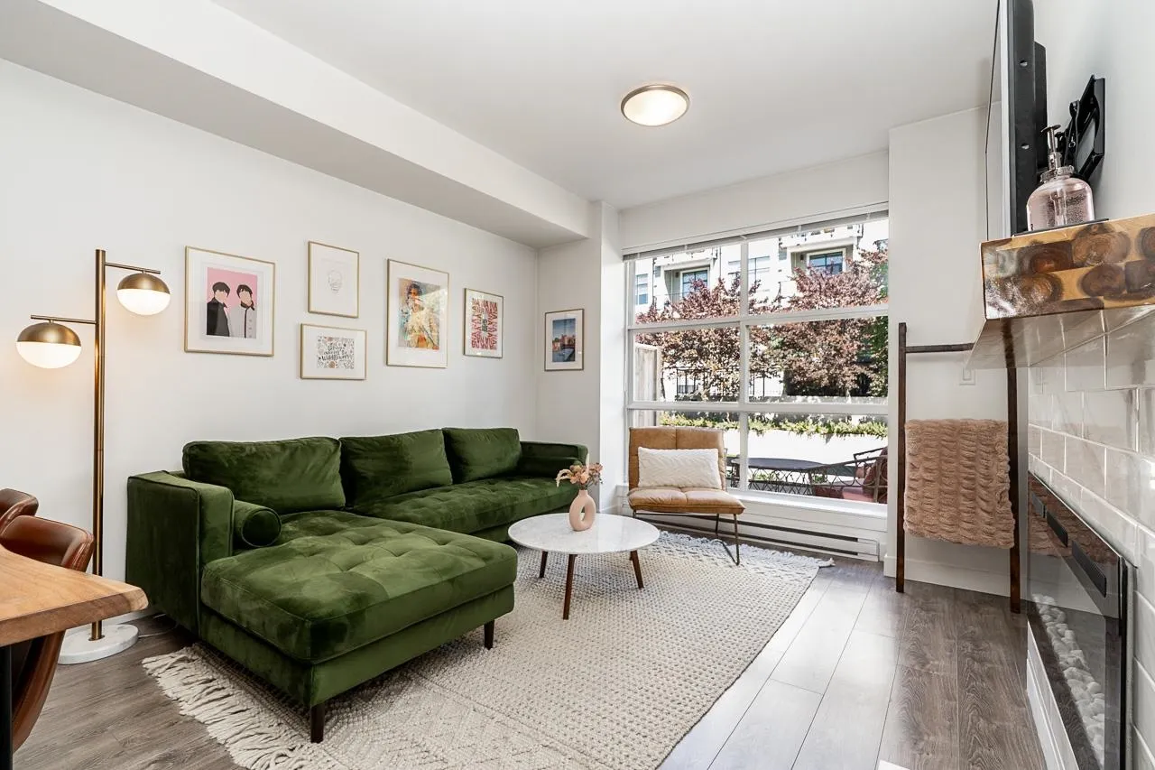 827 Roderick Avenue #210