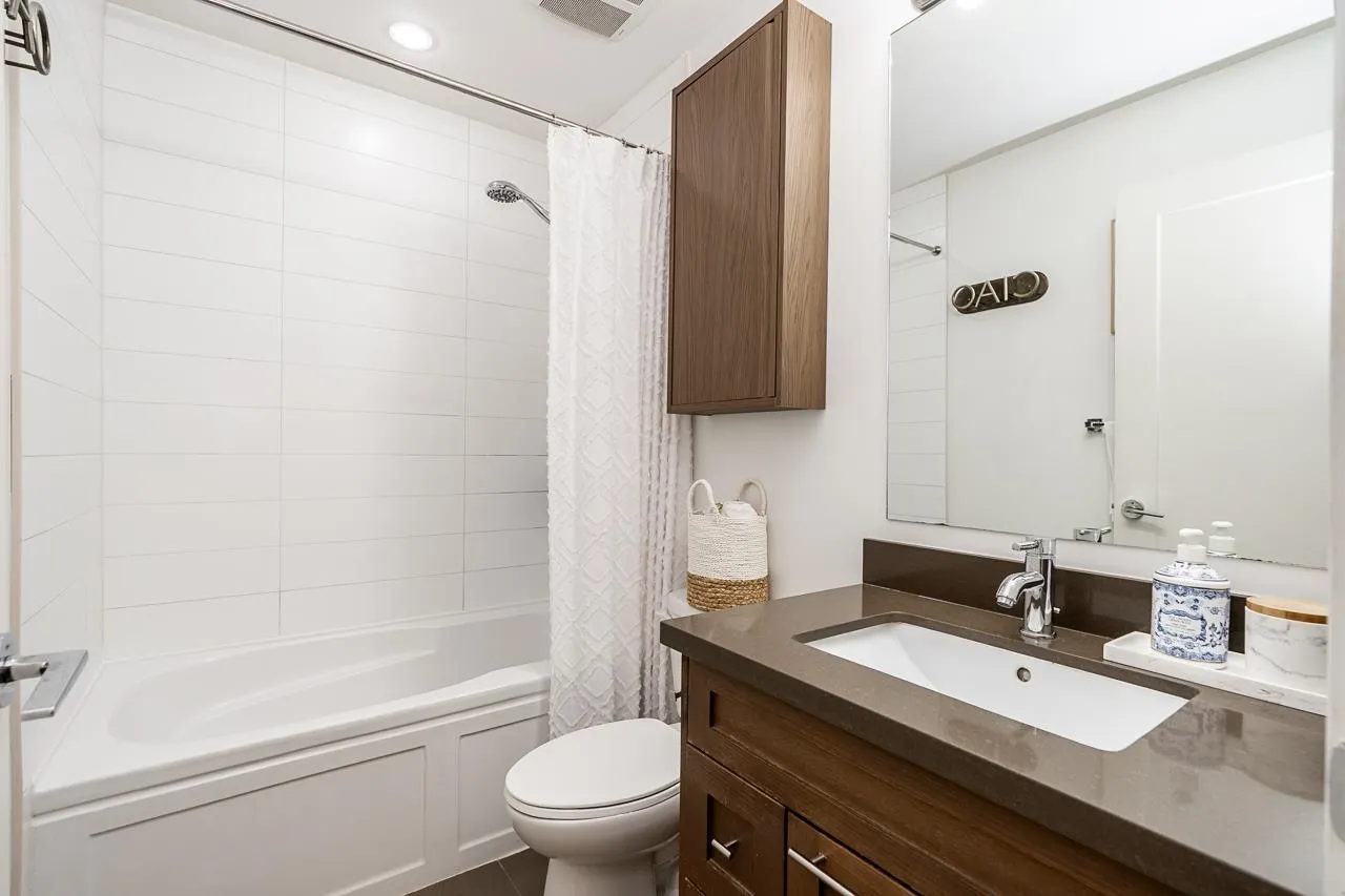 827 Roderick Avenue #210