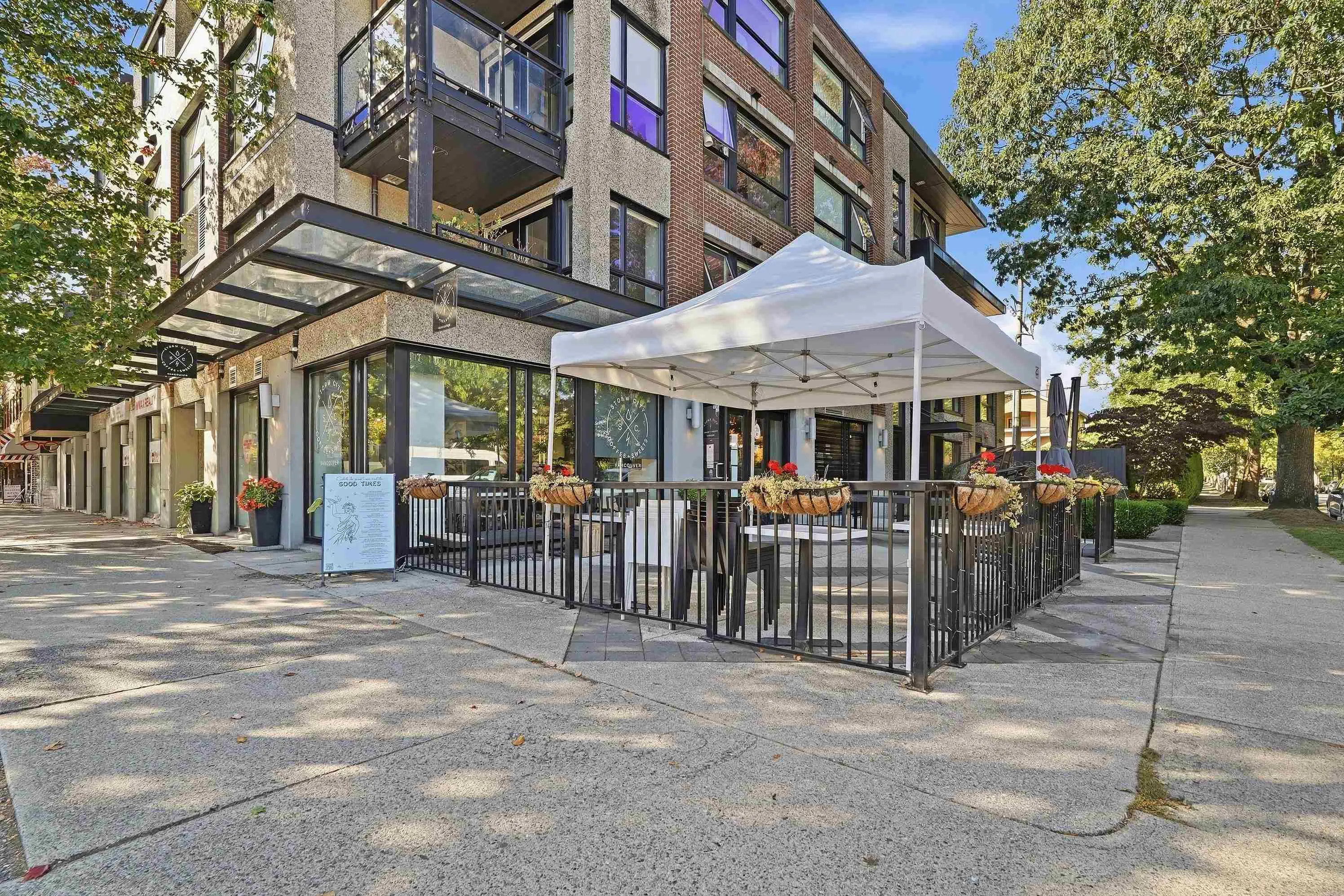 2481 Waterloo Street #203