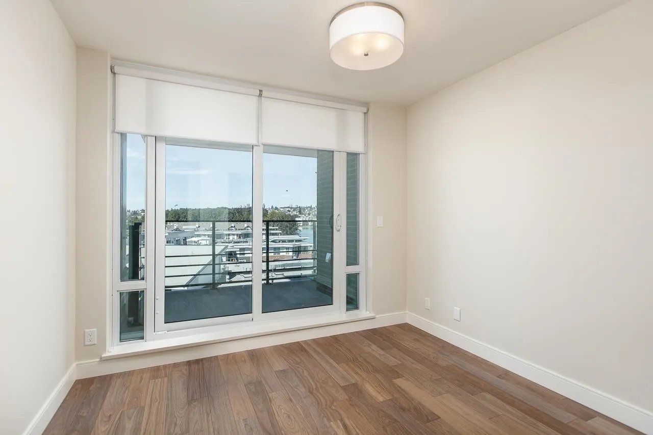 210 Salter Street #802