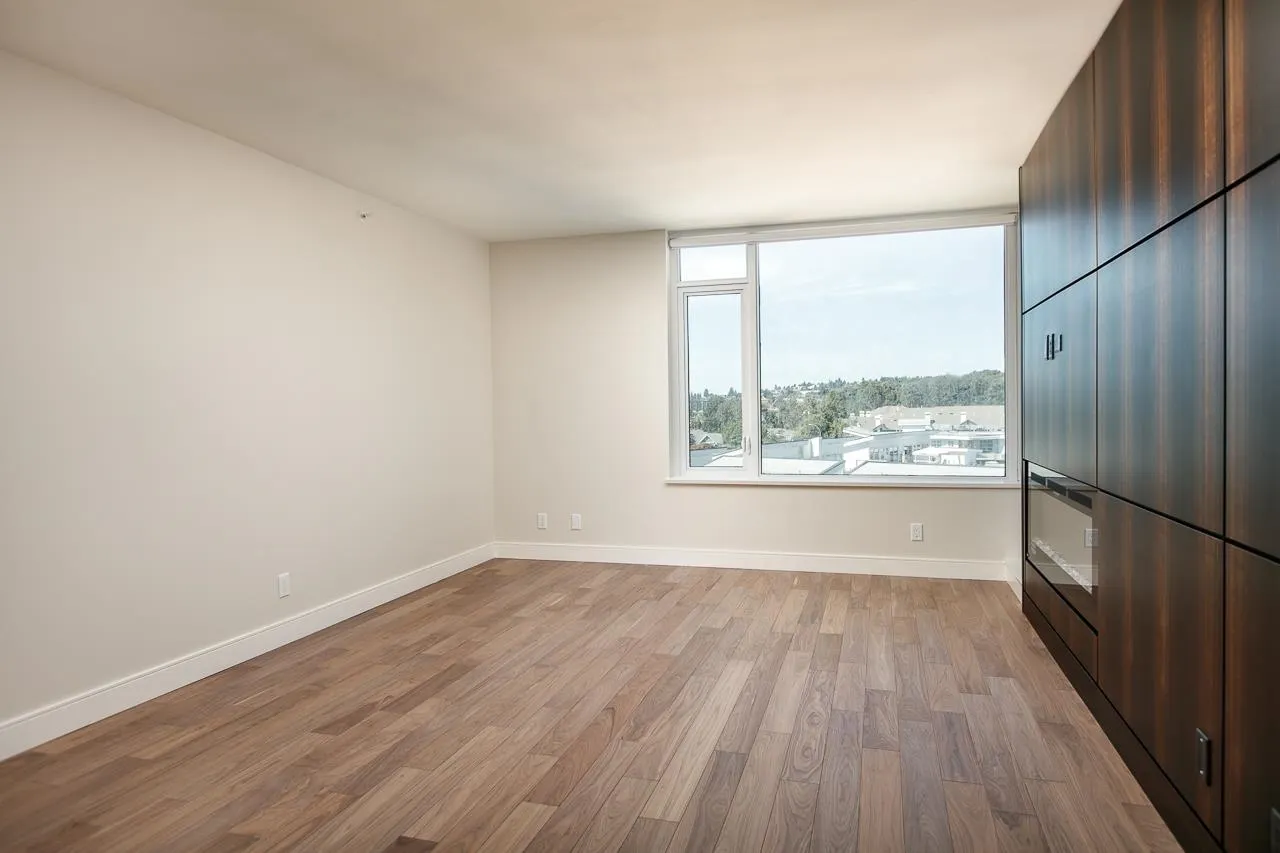 210 Salter Street #802