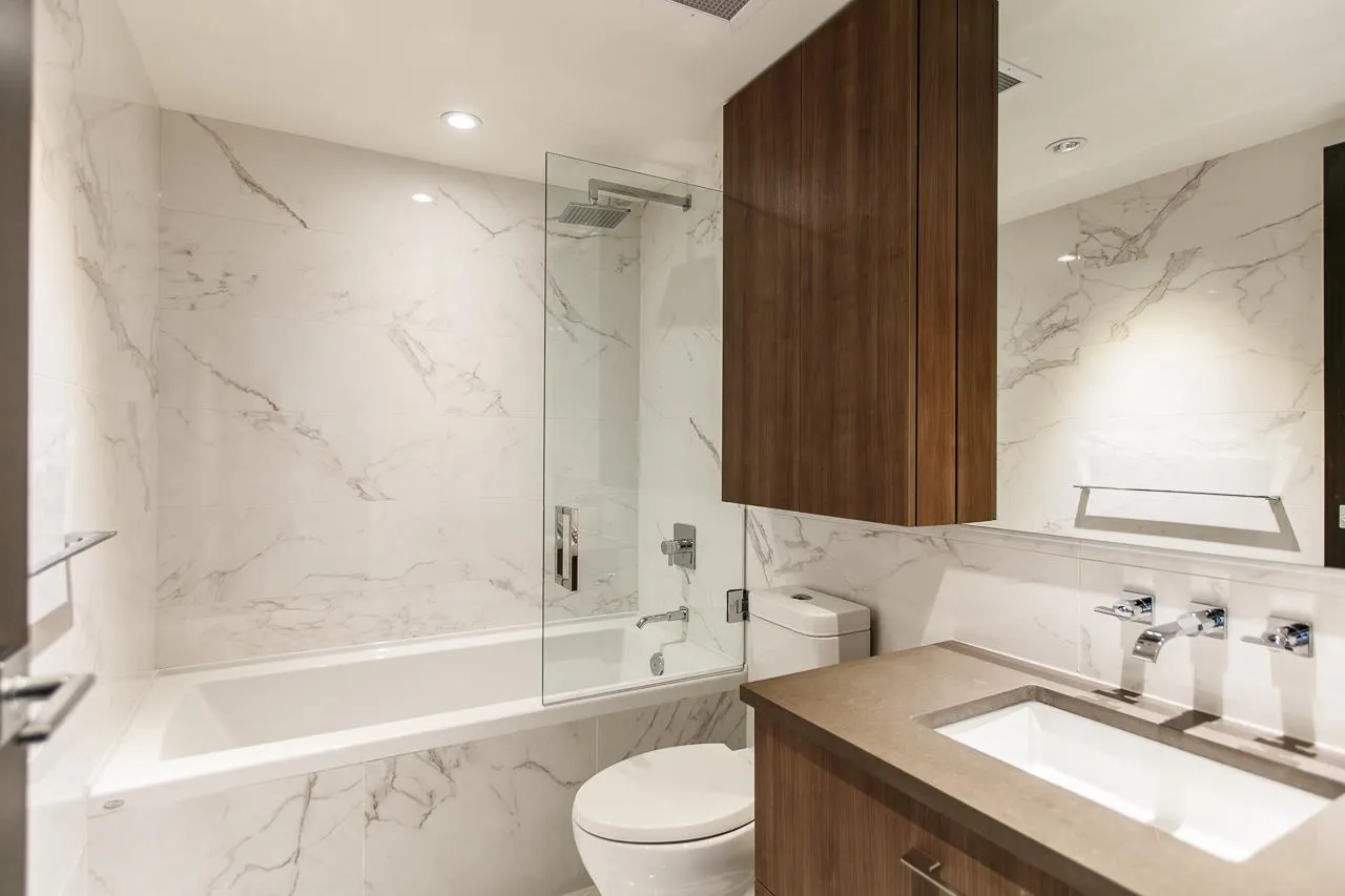210 Salter Street #802