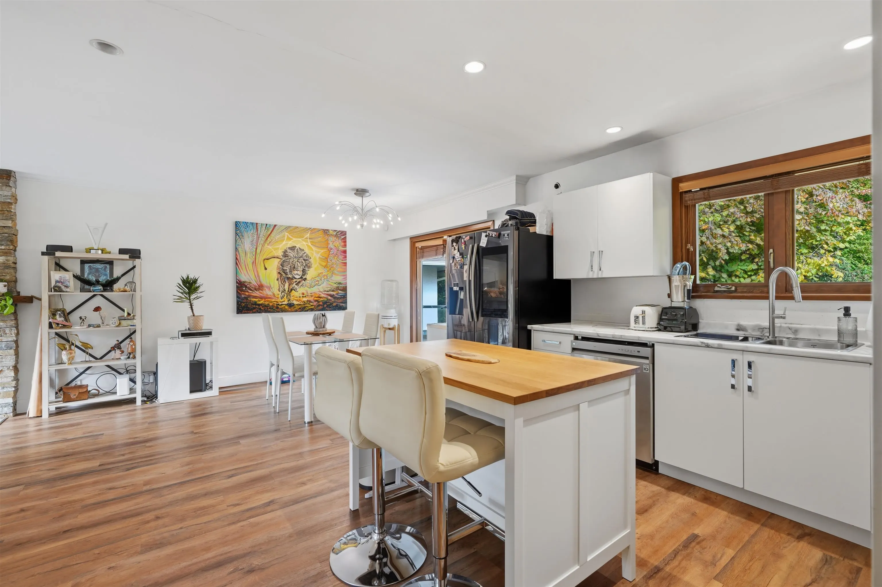 444 Evergreen Place