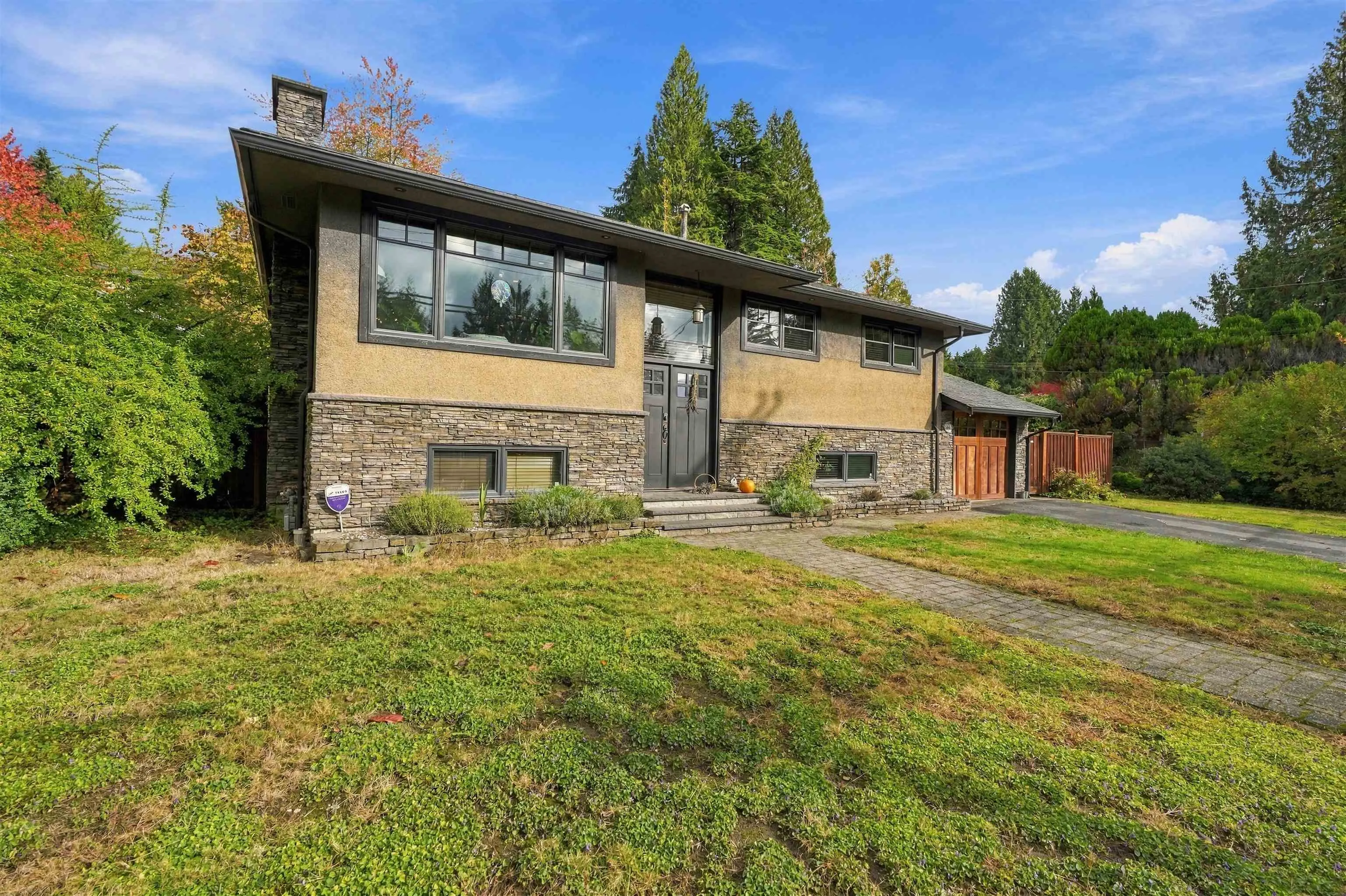 444 Evergreen Place
