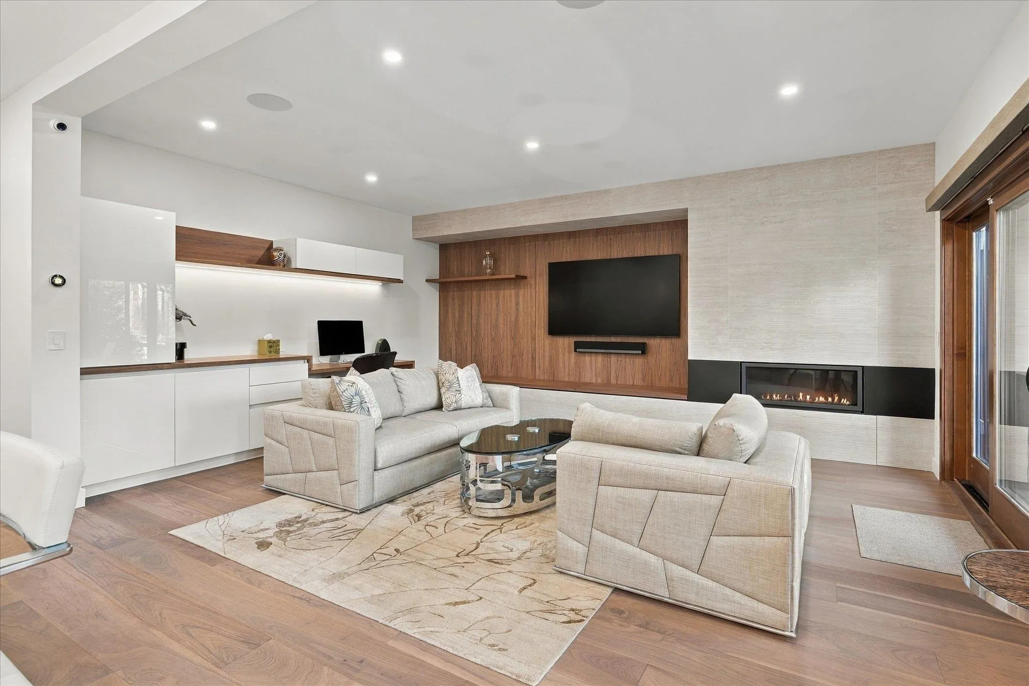 1213 Mount Fee Road
