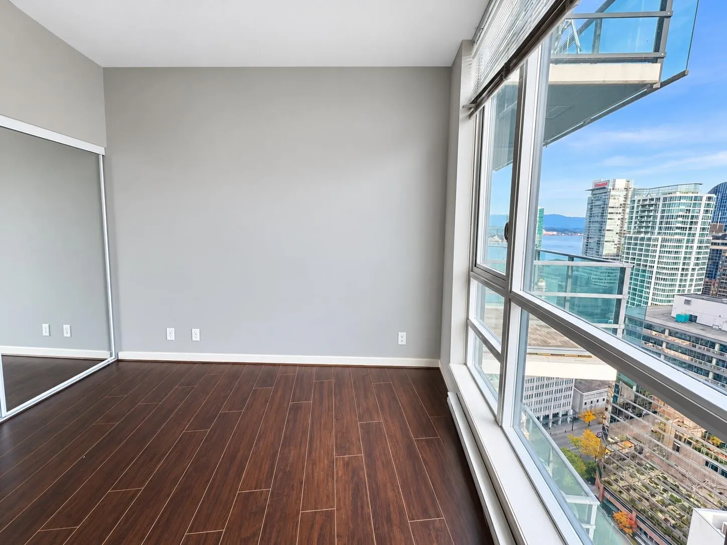 1189 Melville Street #3205