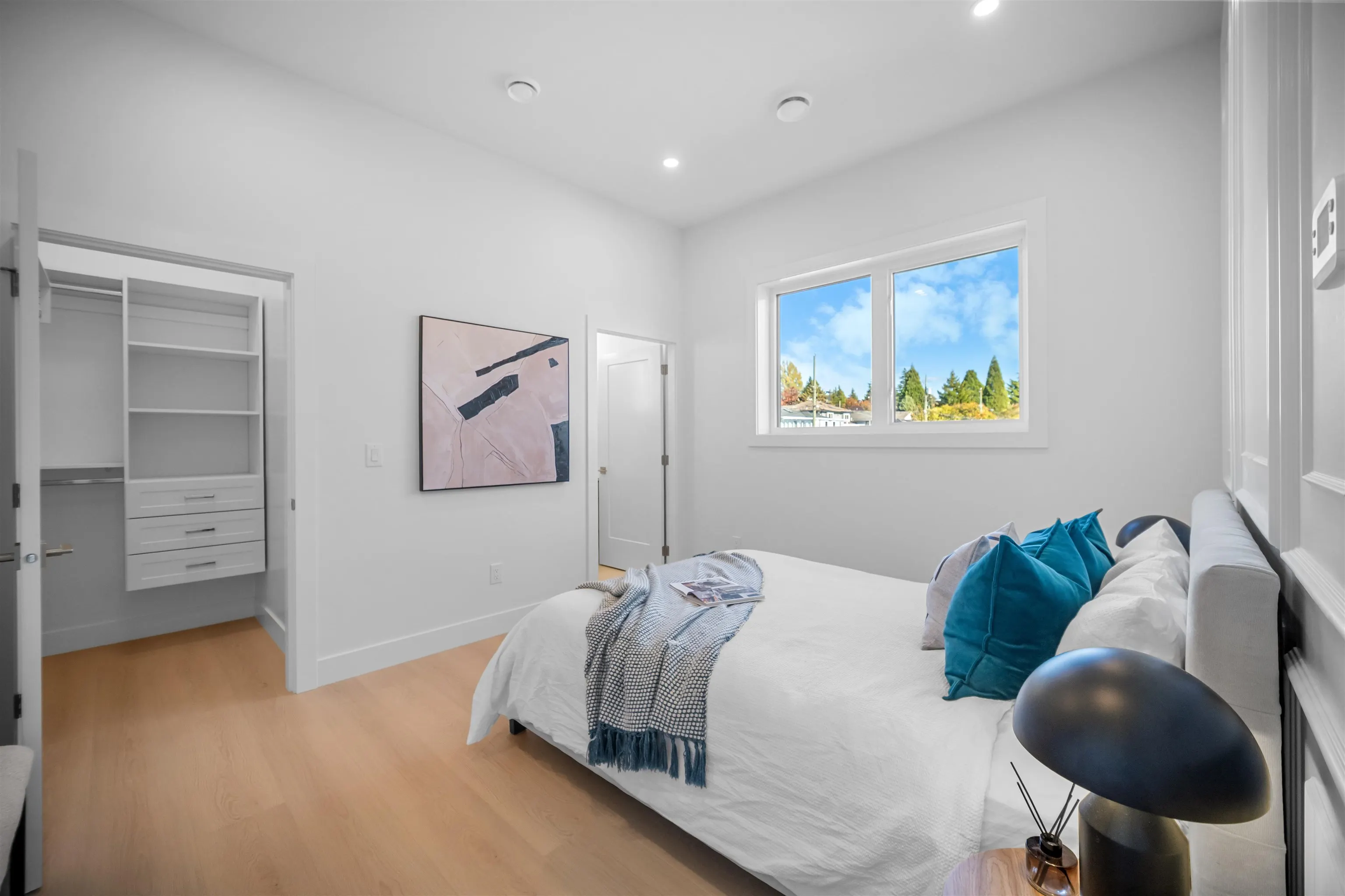 1613 E 58th Avenue #2