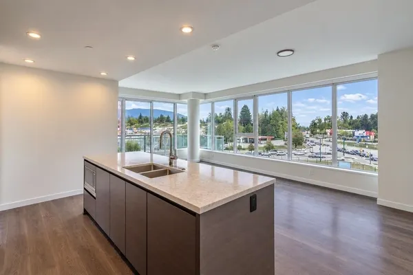 308 Morrissey Road #902
