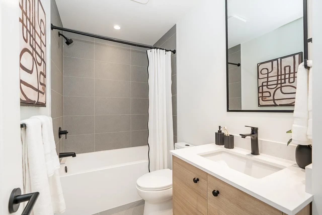 20335 70a Avenue #40