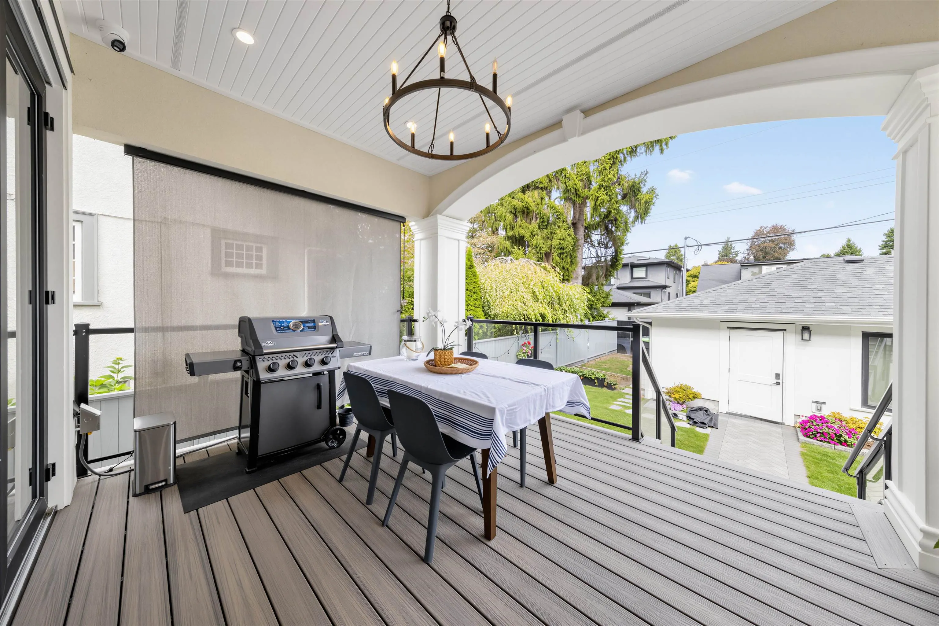 2755 W 38th Avenue