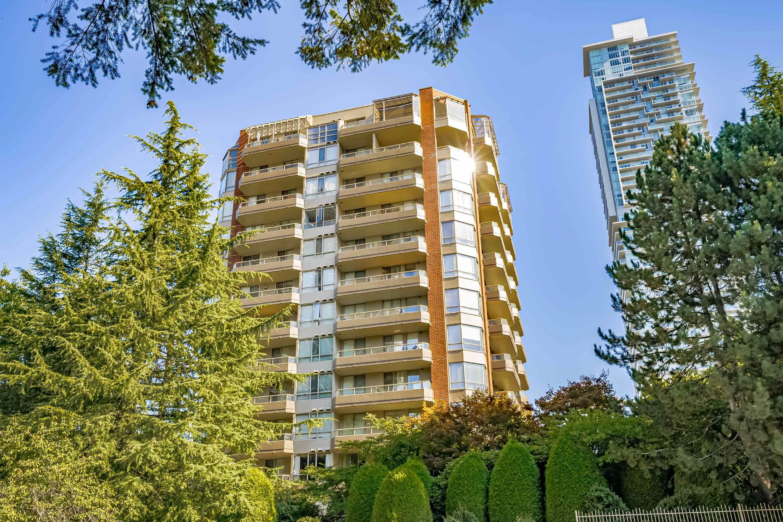728 Farrow Street #403