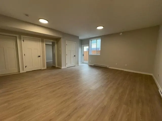 24850 106 Avenue #16
