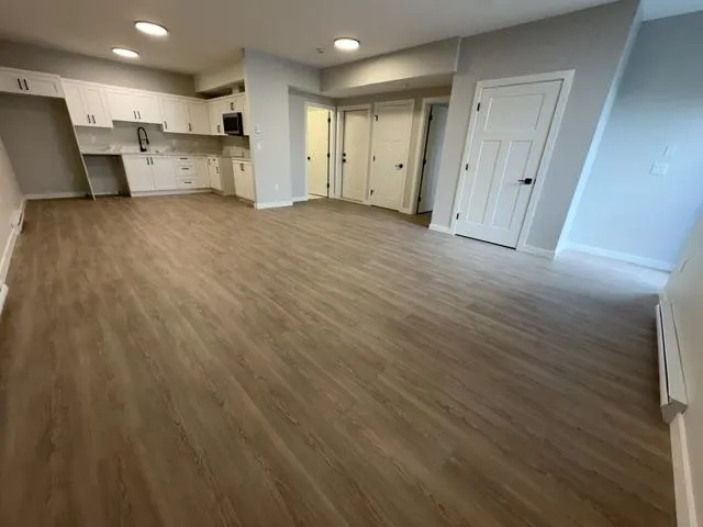 24850 106 Avenue #16