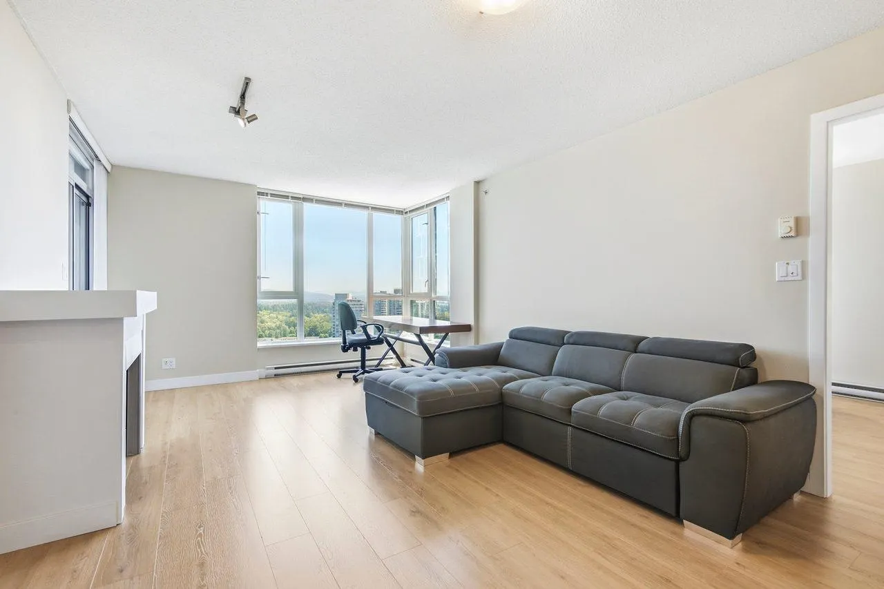 1178 Heffley Crescent #3203