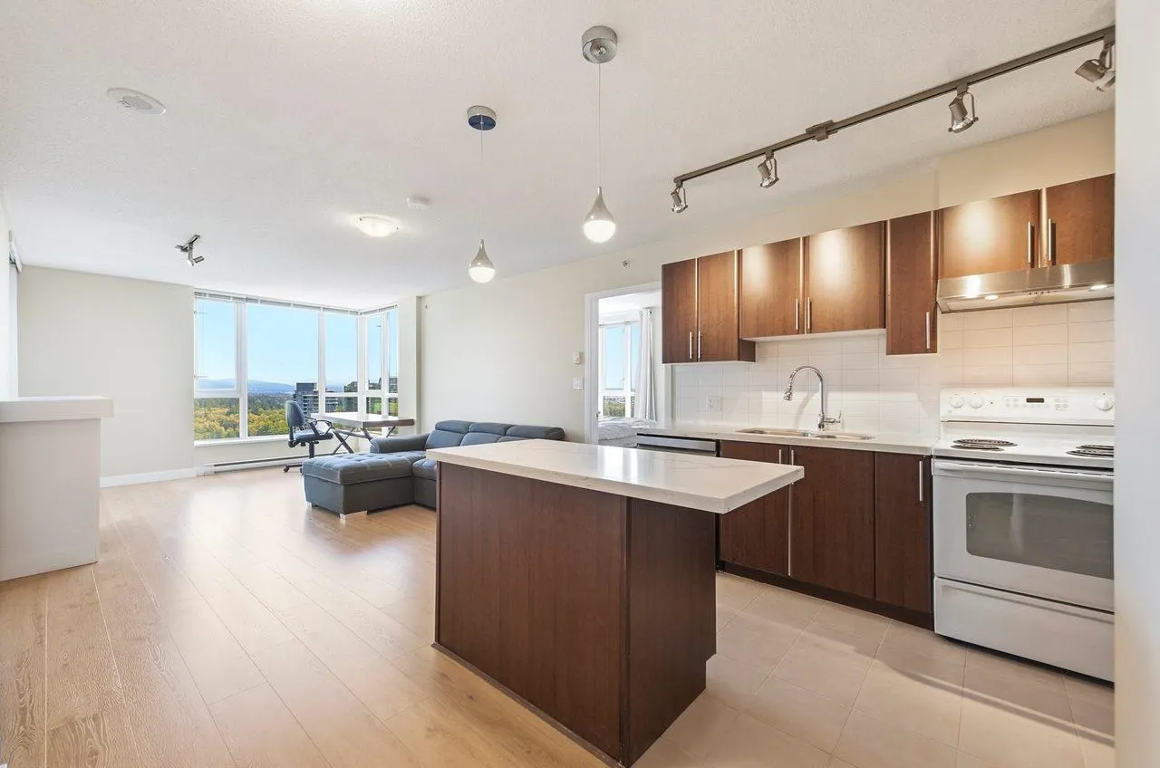 1178 Heffley Crescent #3203