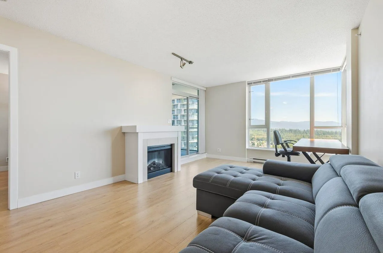 1178 Heffley Crescent #3203