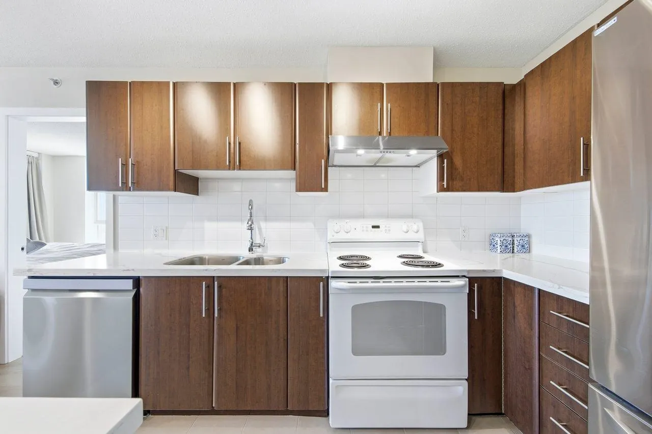 1178 Heffley Crescent #3203