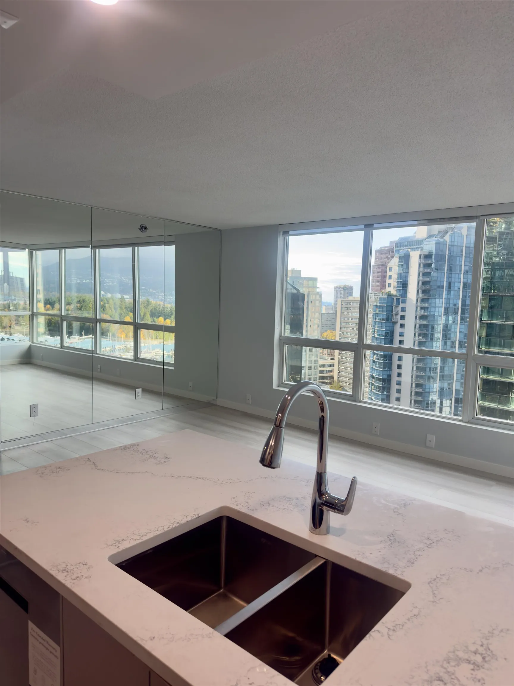 555 Jervis Street #2303