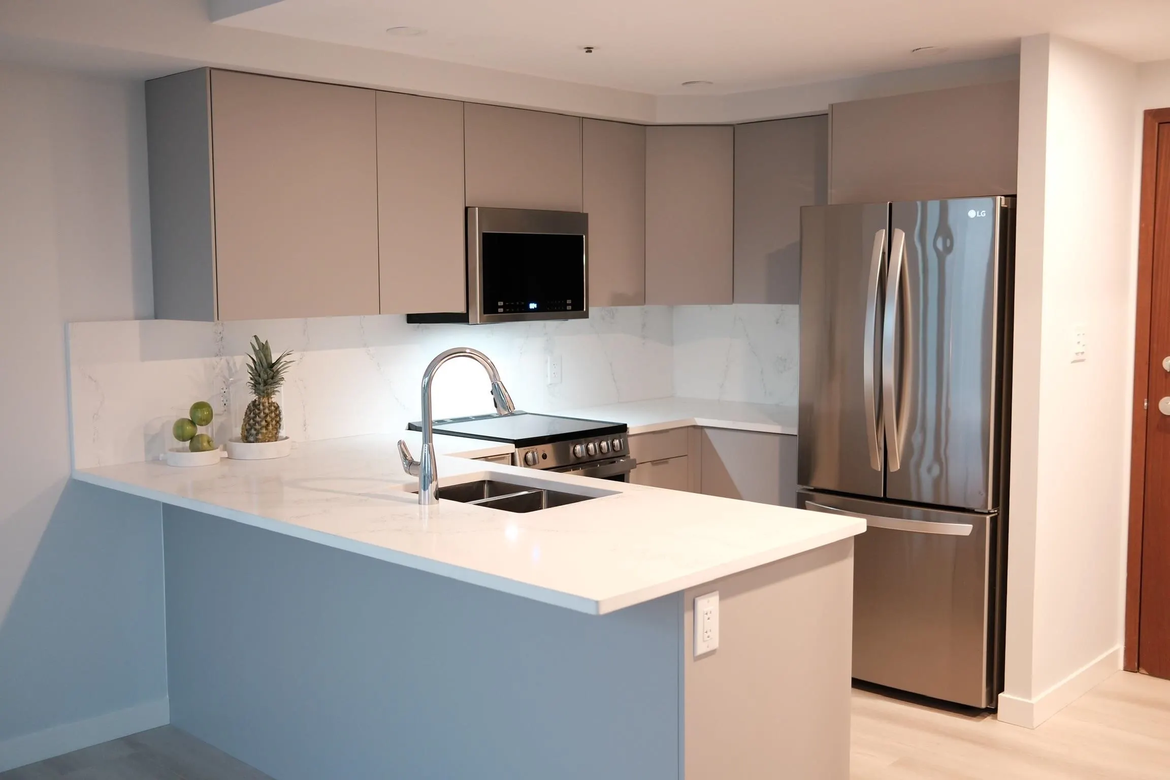 555 Jervis Street #2303
