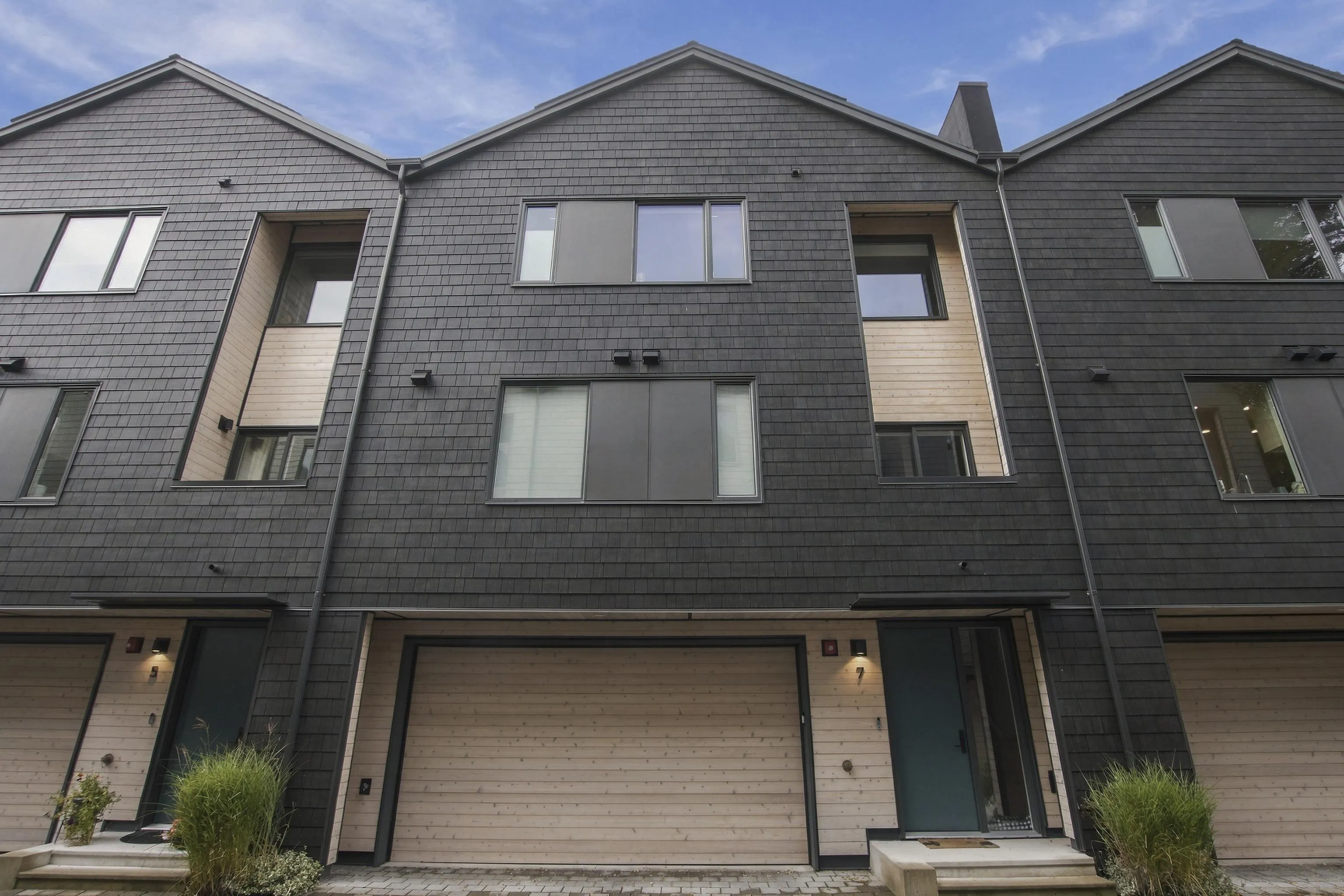 1089 Wilson Crescent #7