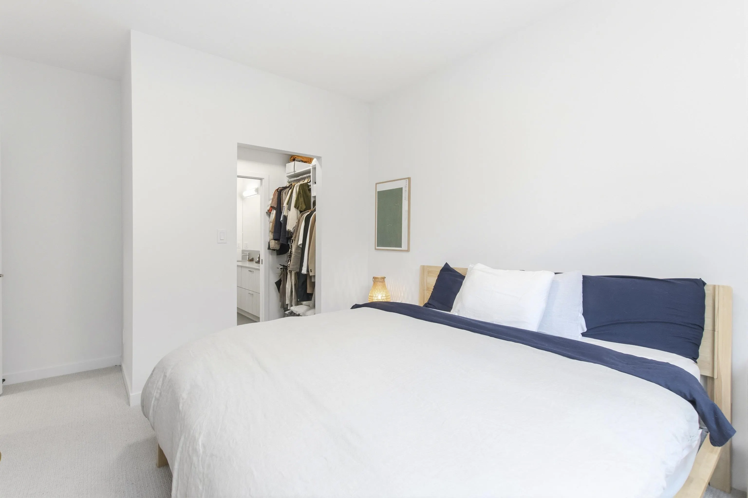1089 Wilson Crescent #7