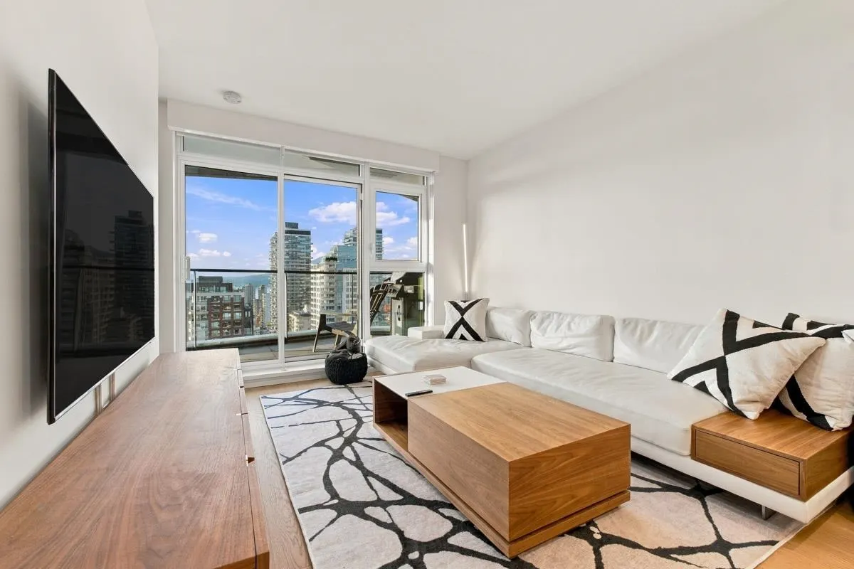 889 Pacific St #2104