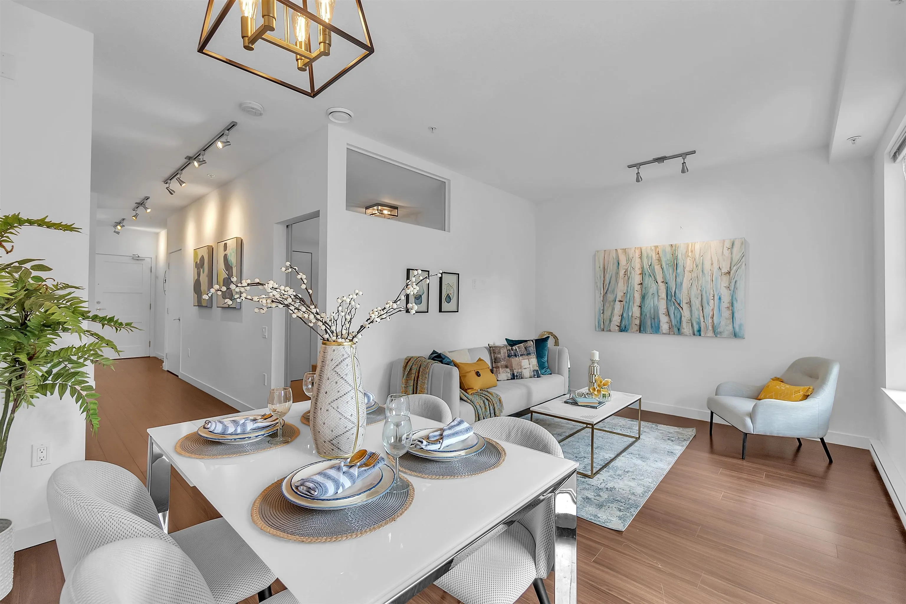 608 Como Lake Avenue #107
