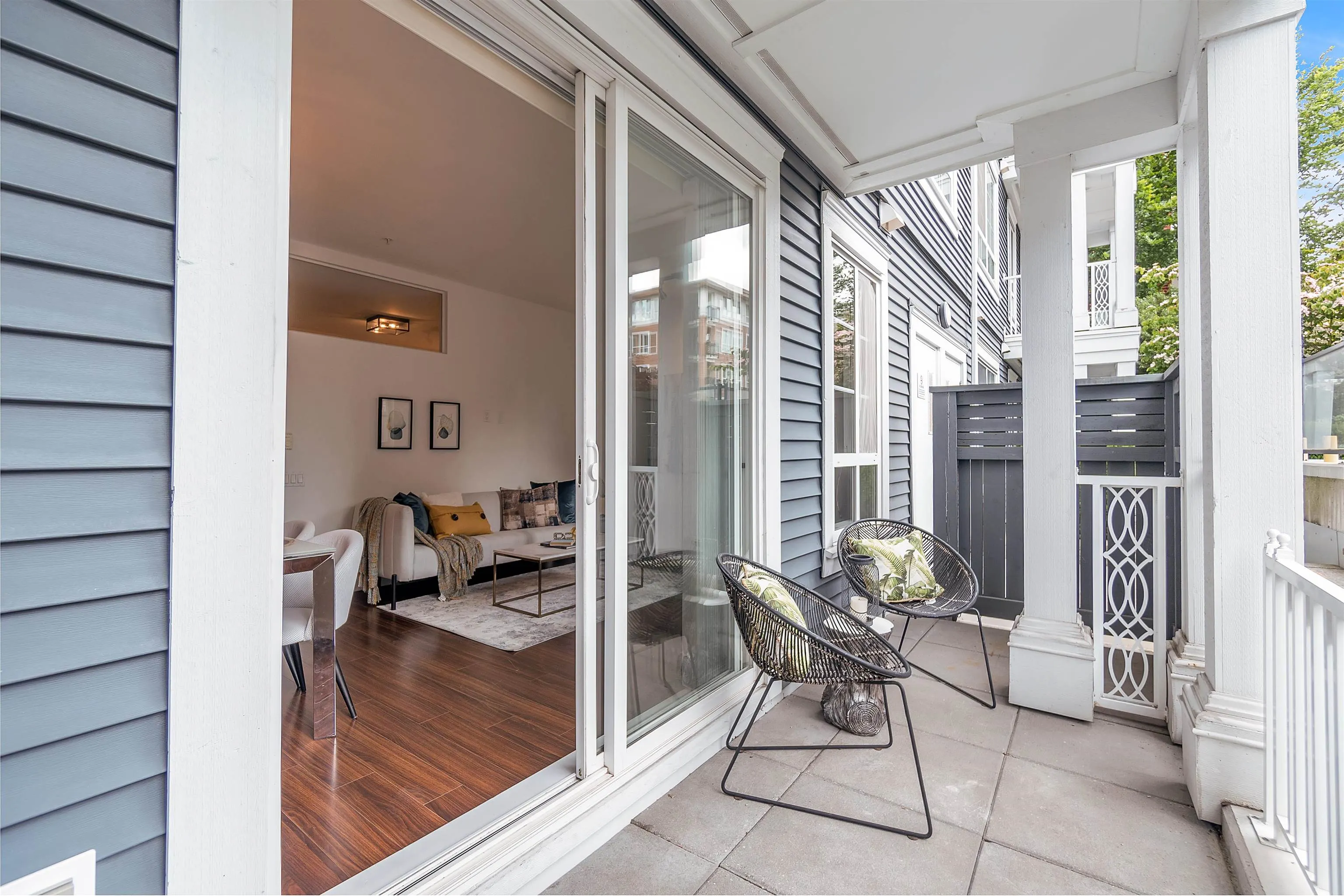 608 Como Lake Avenue #107