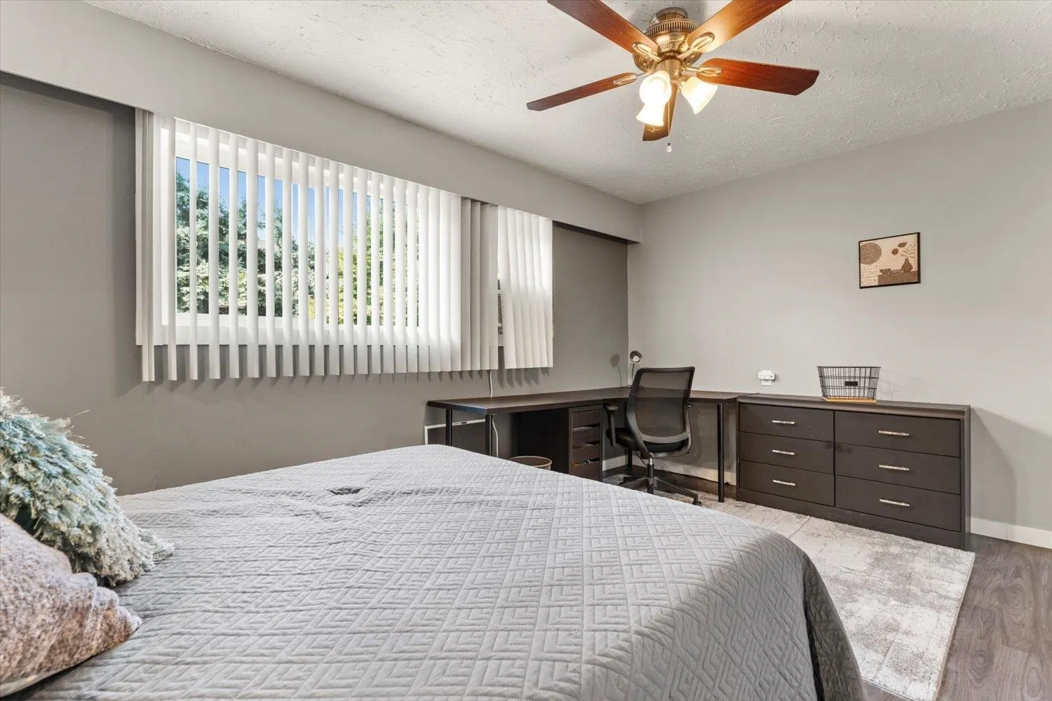1752 Cedar Place