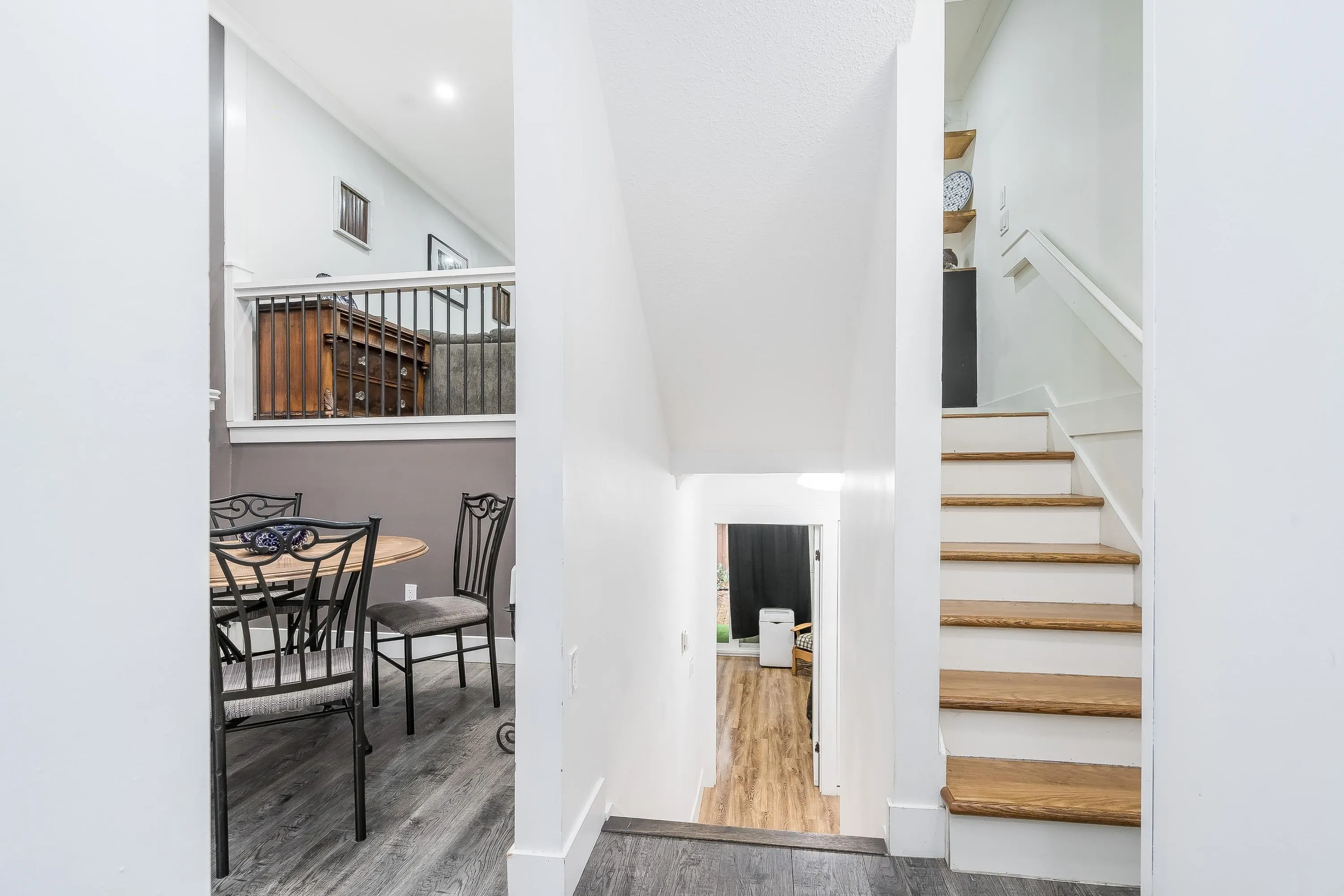 33923 E Bourquin Crescent #17