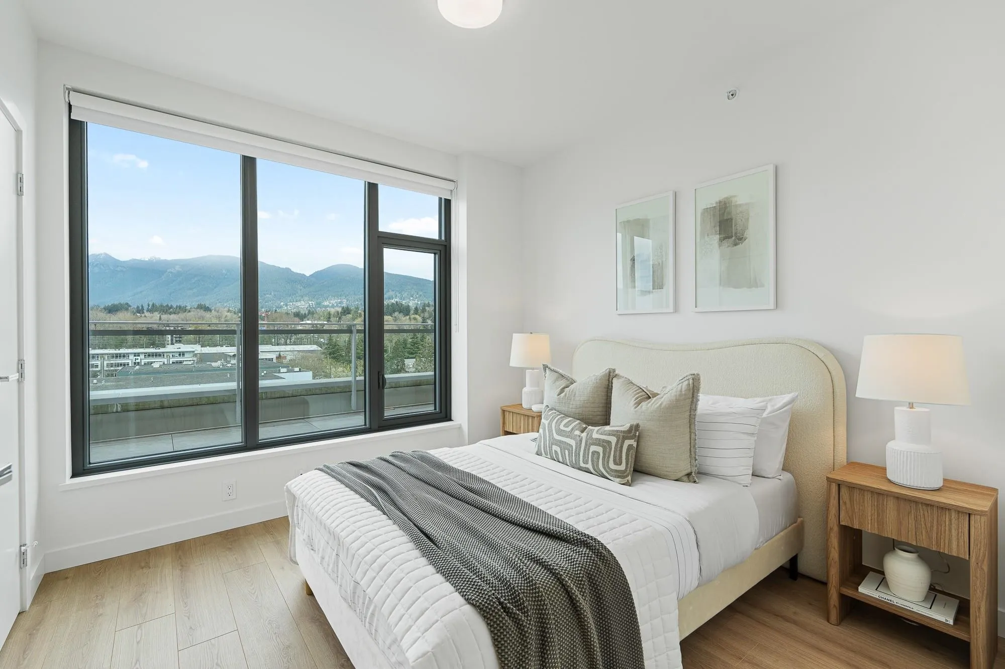 755 Harbourside Drive #70*