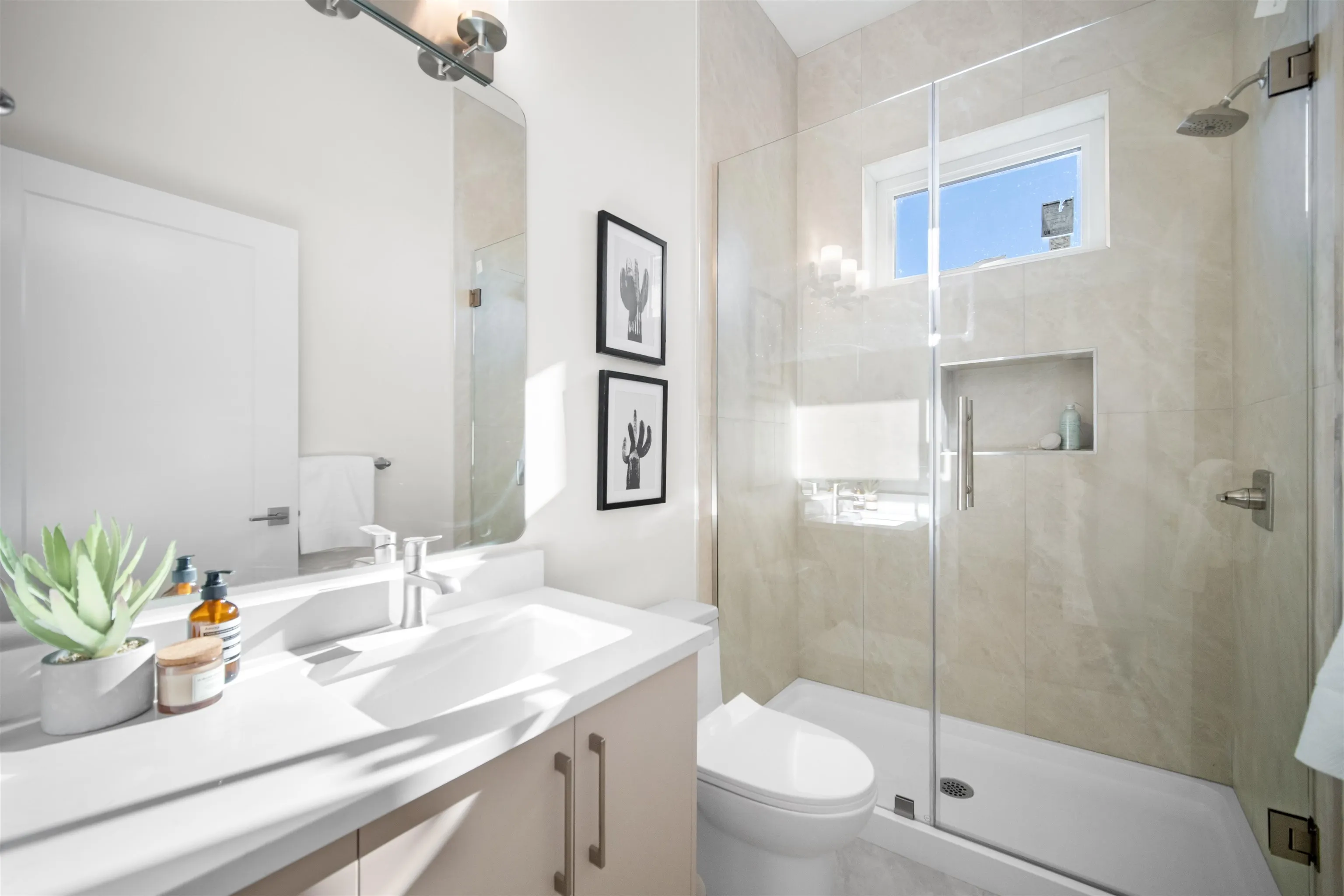 1613 E 58th Avenue #1