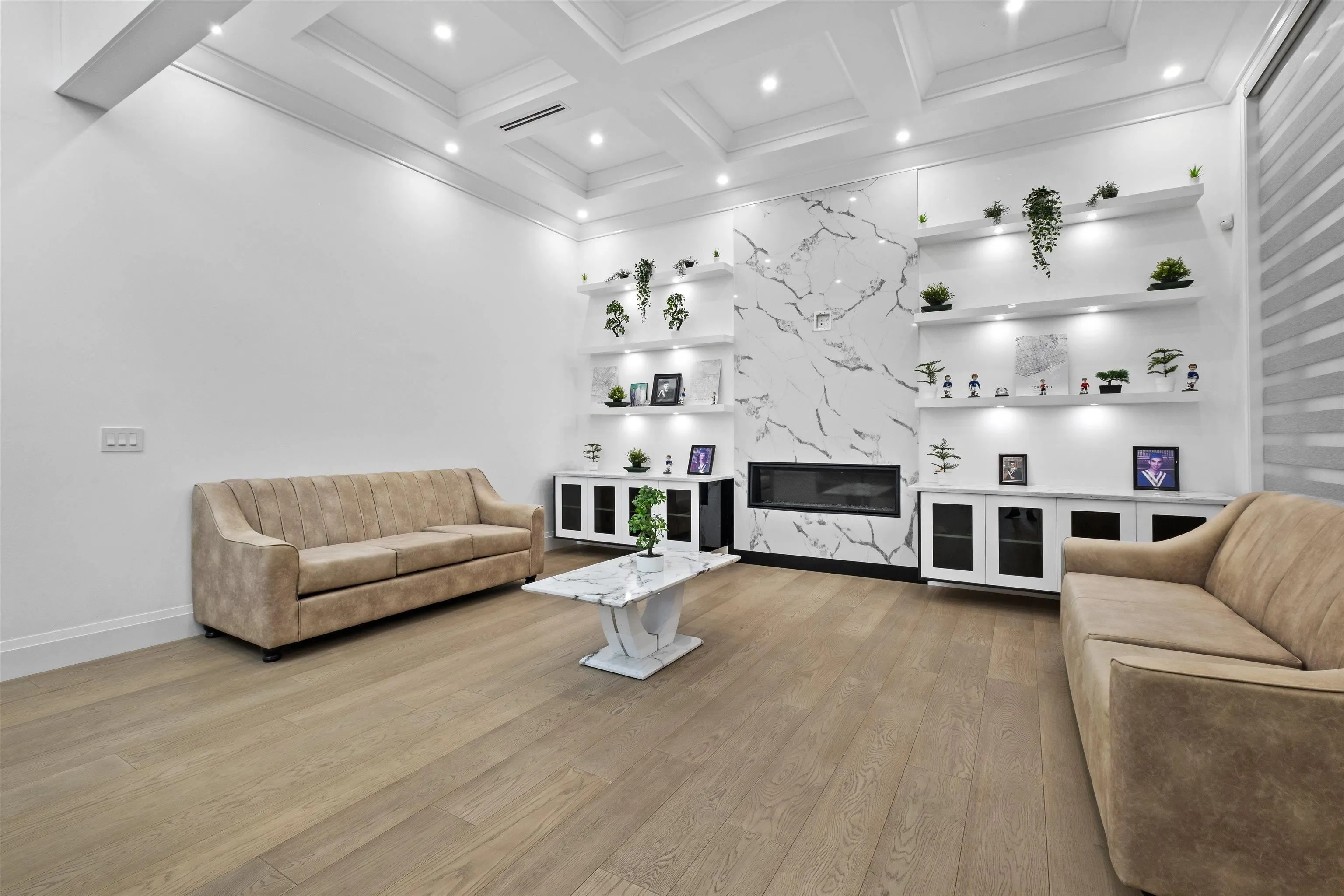 3560 Highland Boulevard