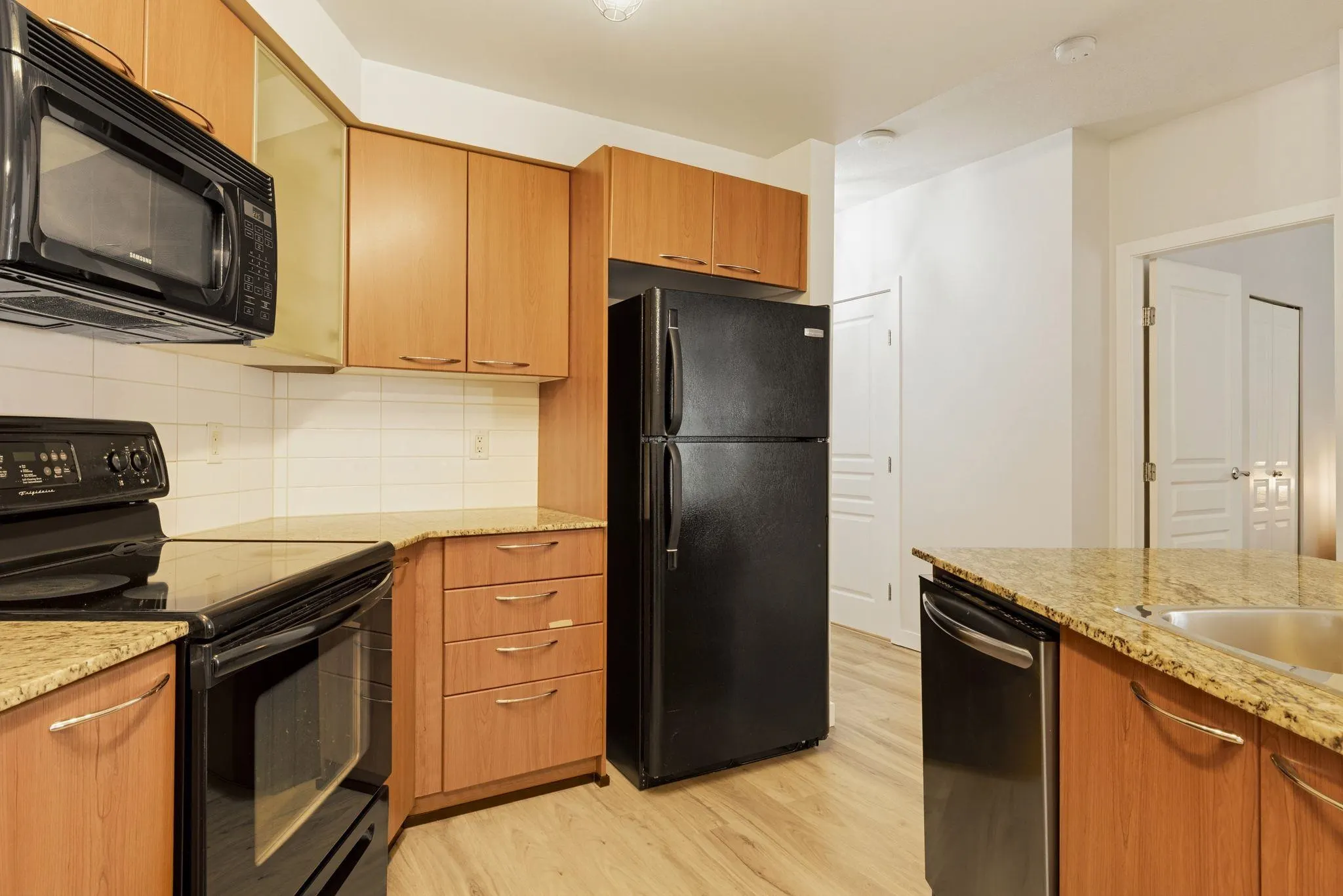 4028 Knight Street #321