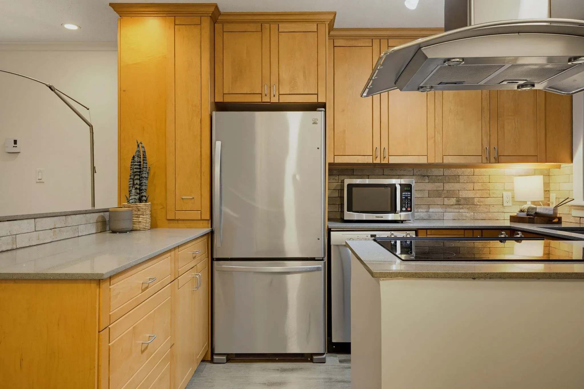 1350 Comox Street #203