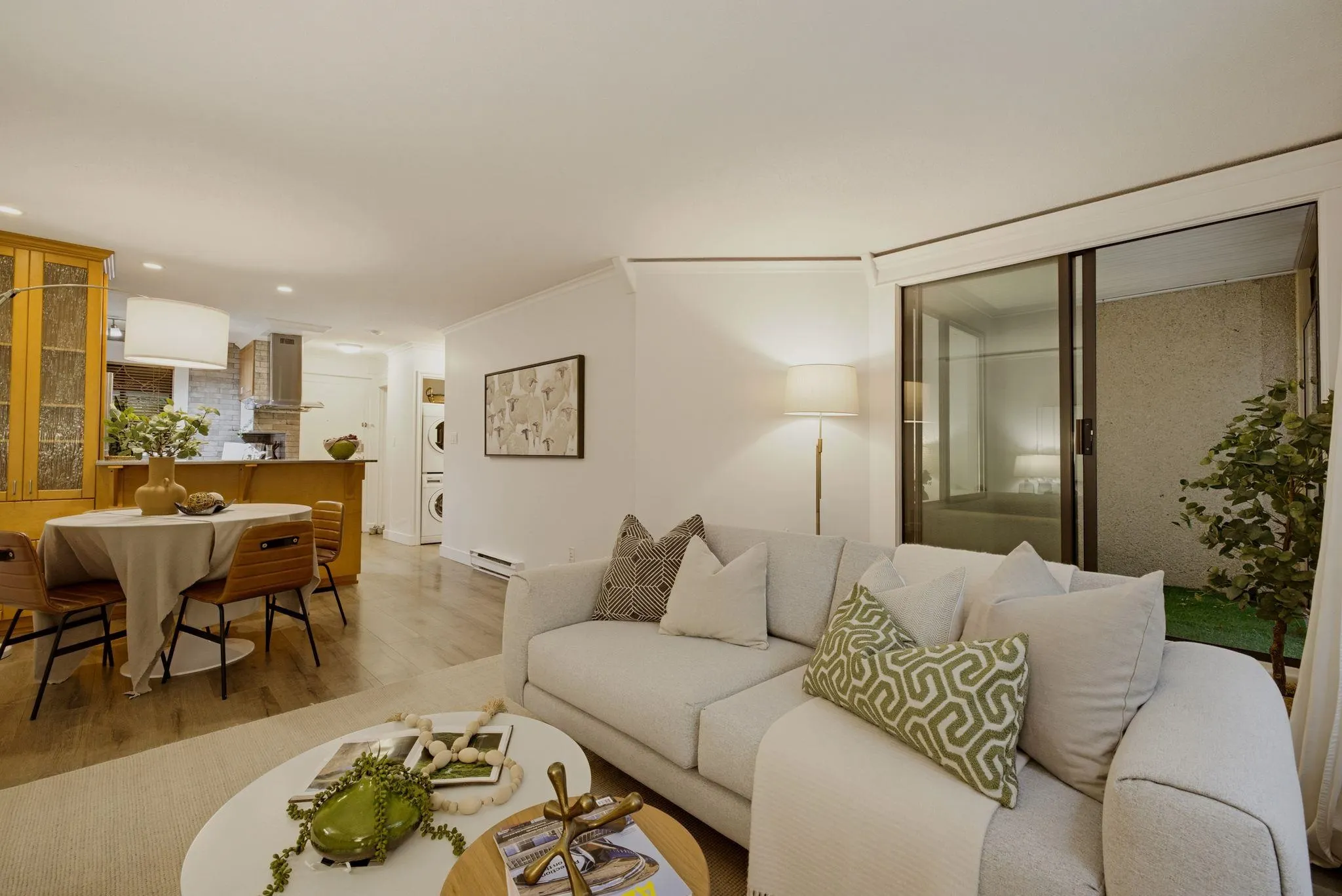1350 Comox Street #203