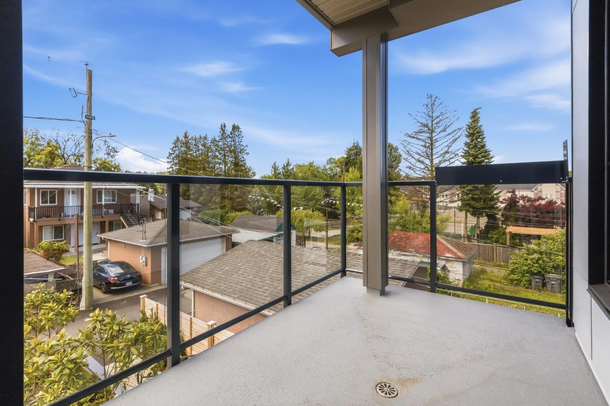 2268 E Broadway #202