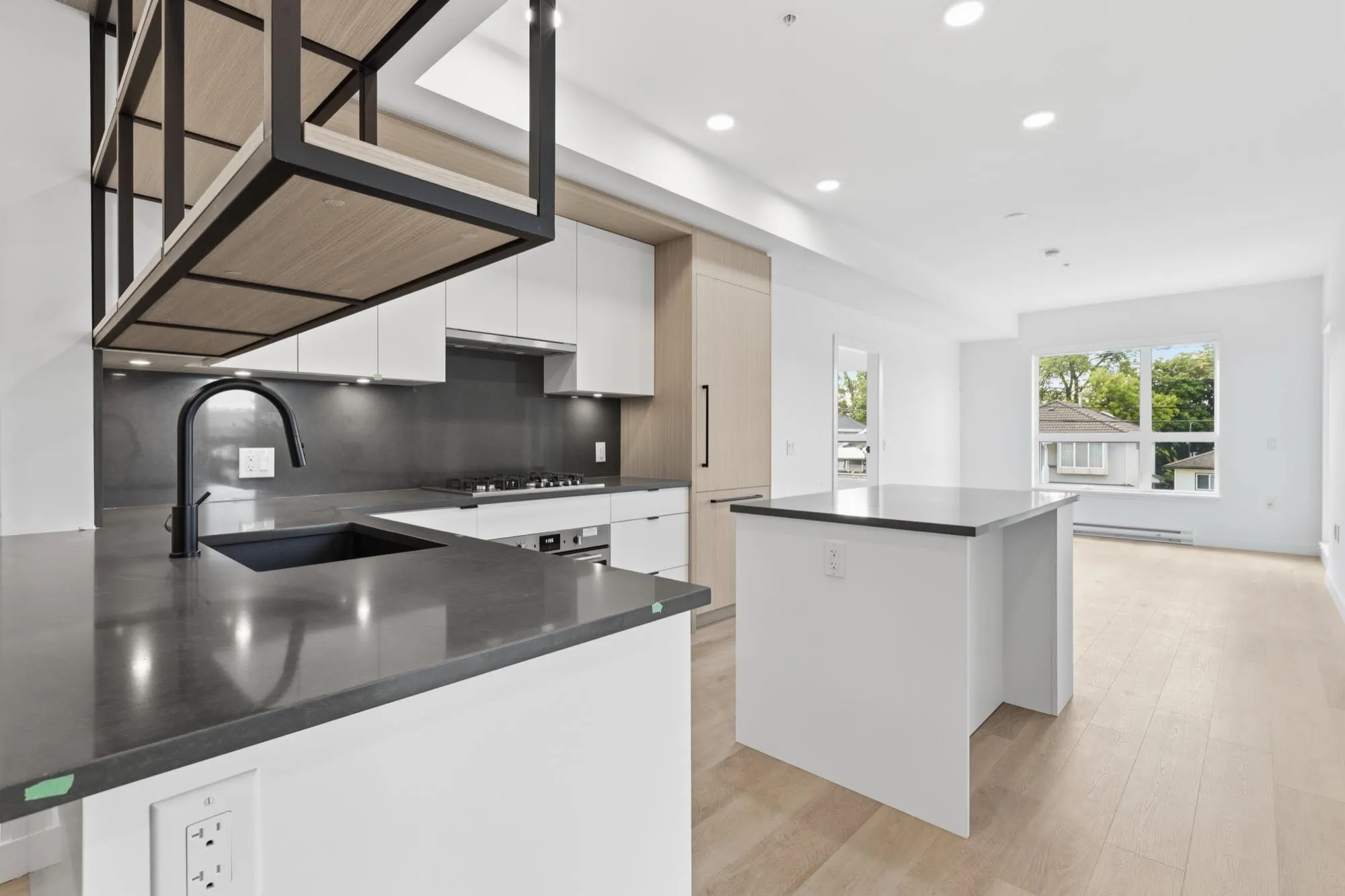 2268 E Broadway #202