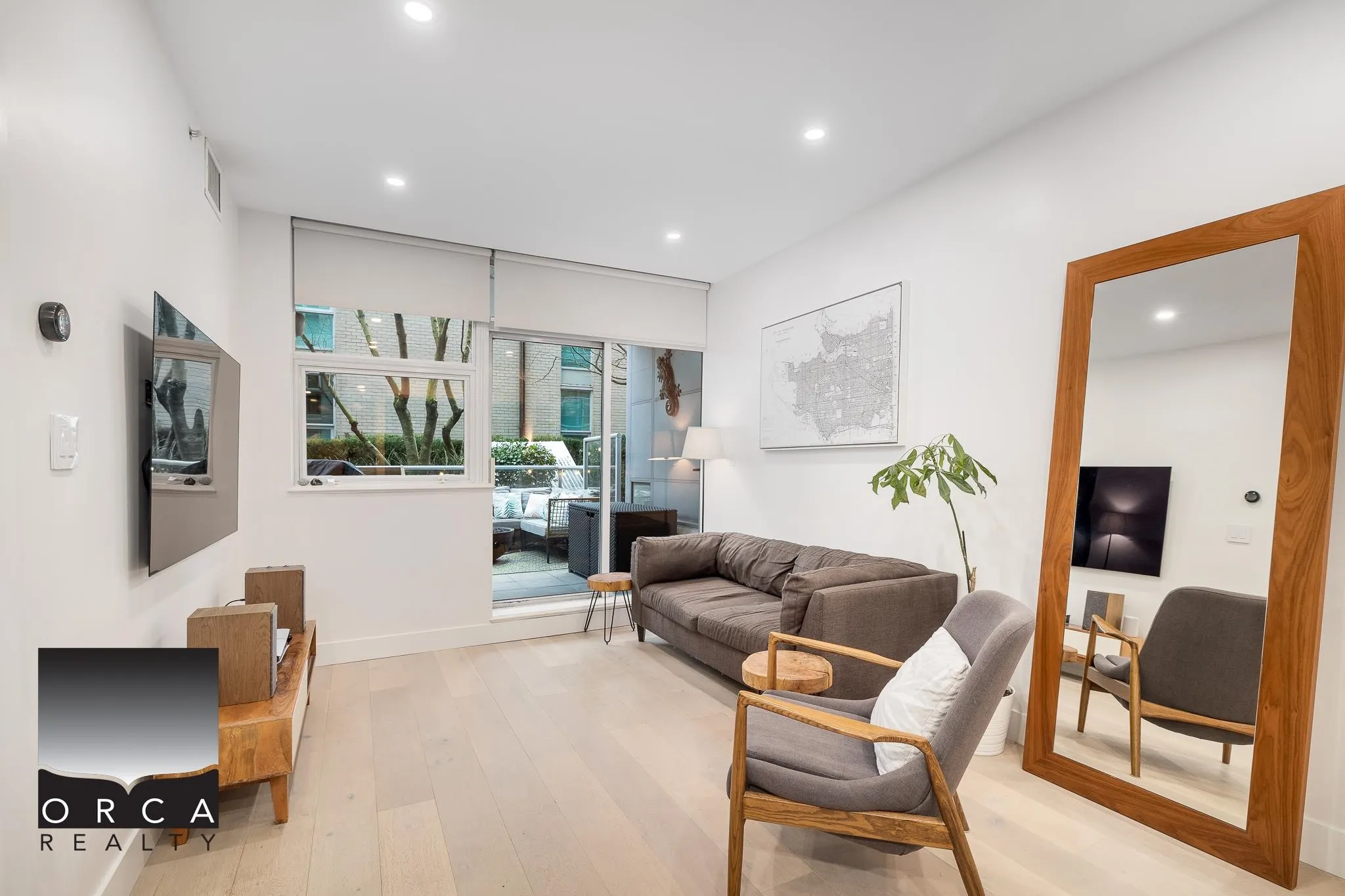 168 Esplanade Avenue #301