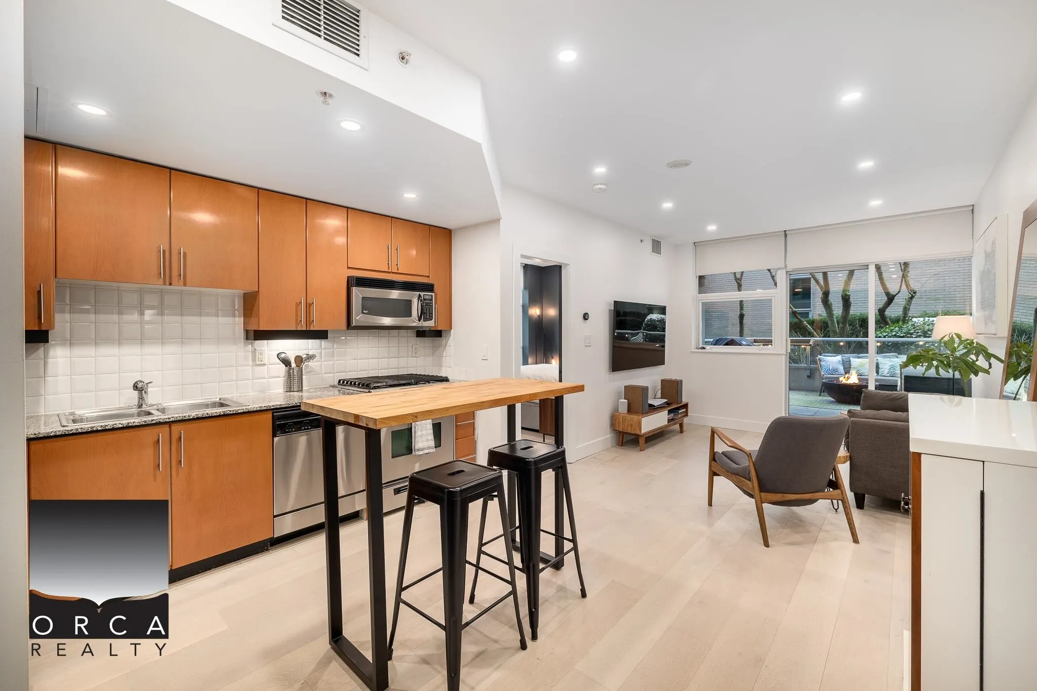 168 Esplanade Avenue #301
