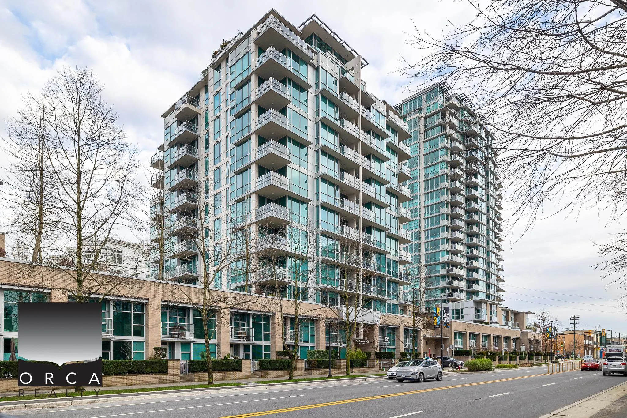 168 Esplanade Avenue #301